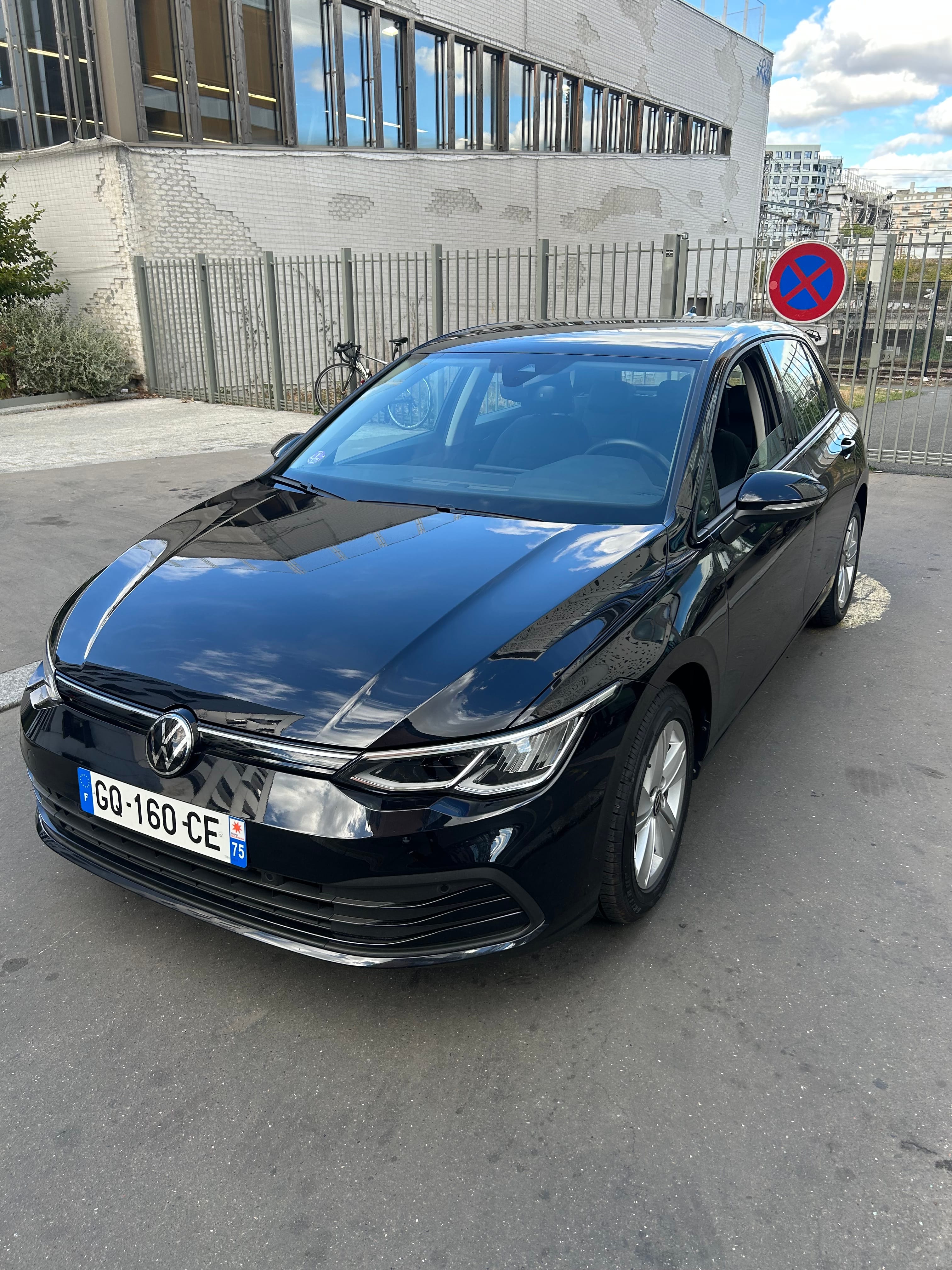 Volkswagen Golf TSI, 2023, Essence 95 / Électrique (hybride), automatique