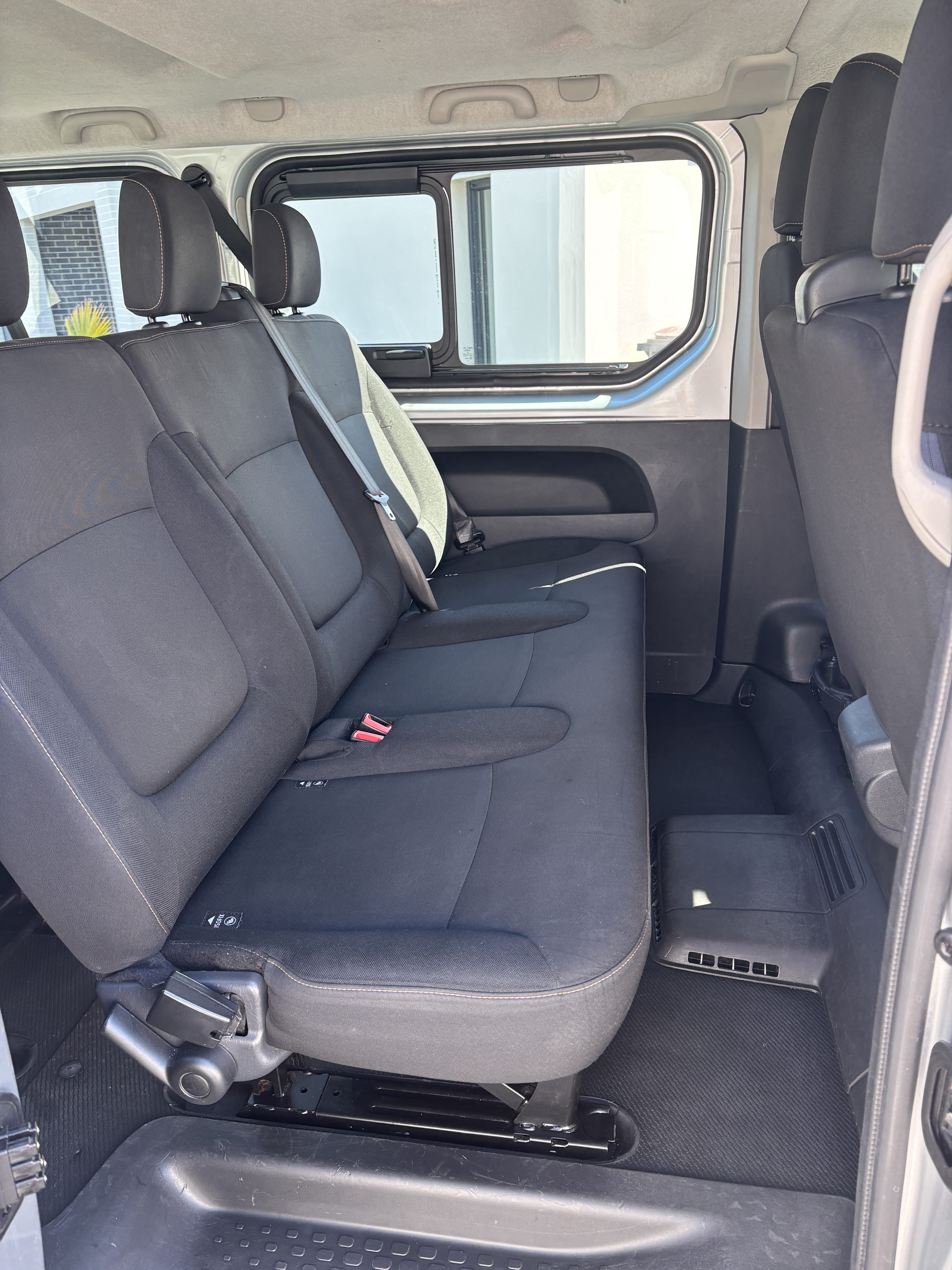 Renault Trafic Passenger avec Apple CarPlay