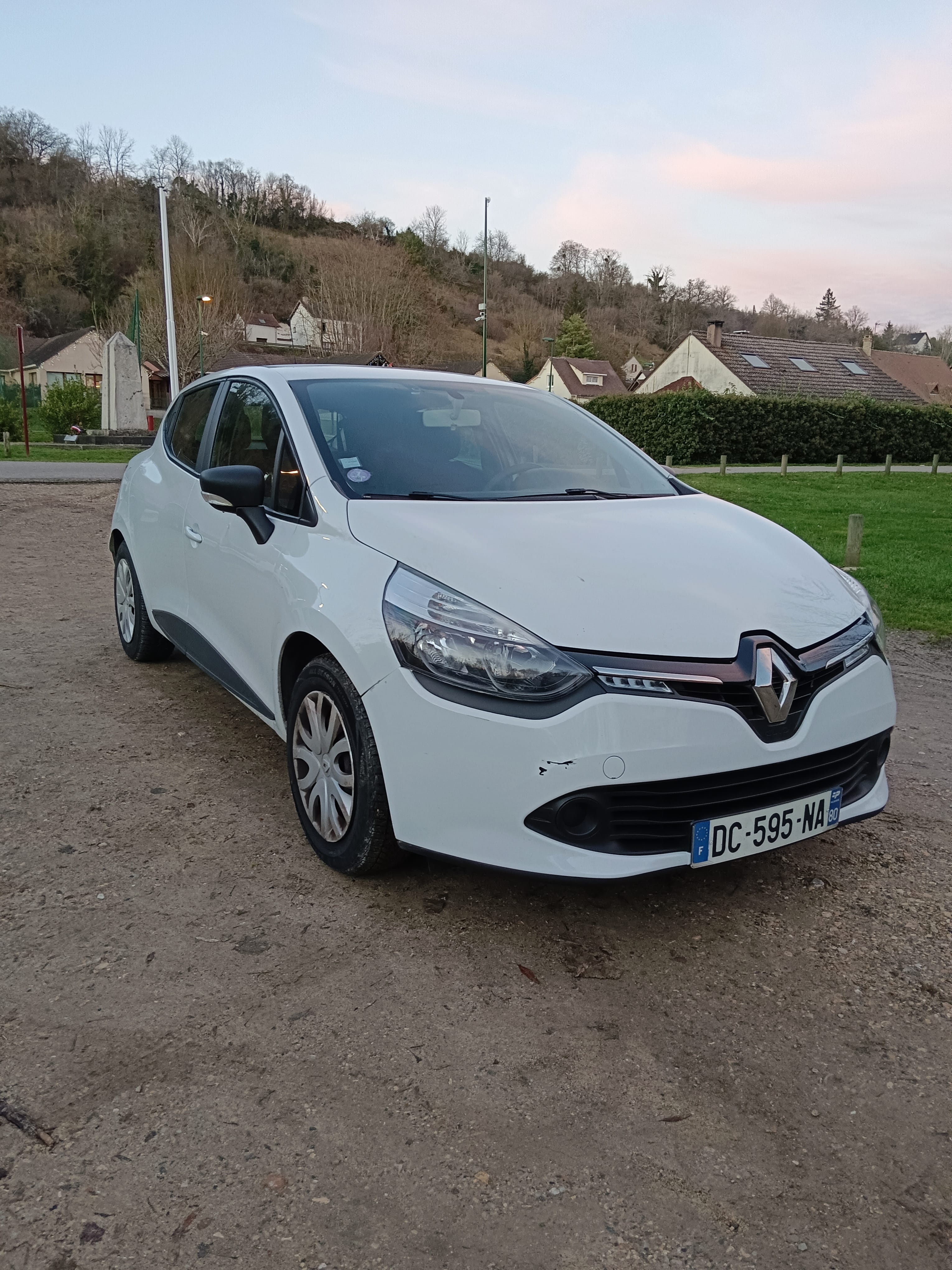 Renault Clio avec Climatisation