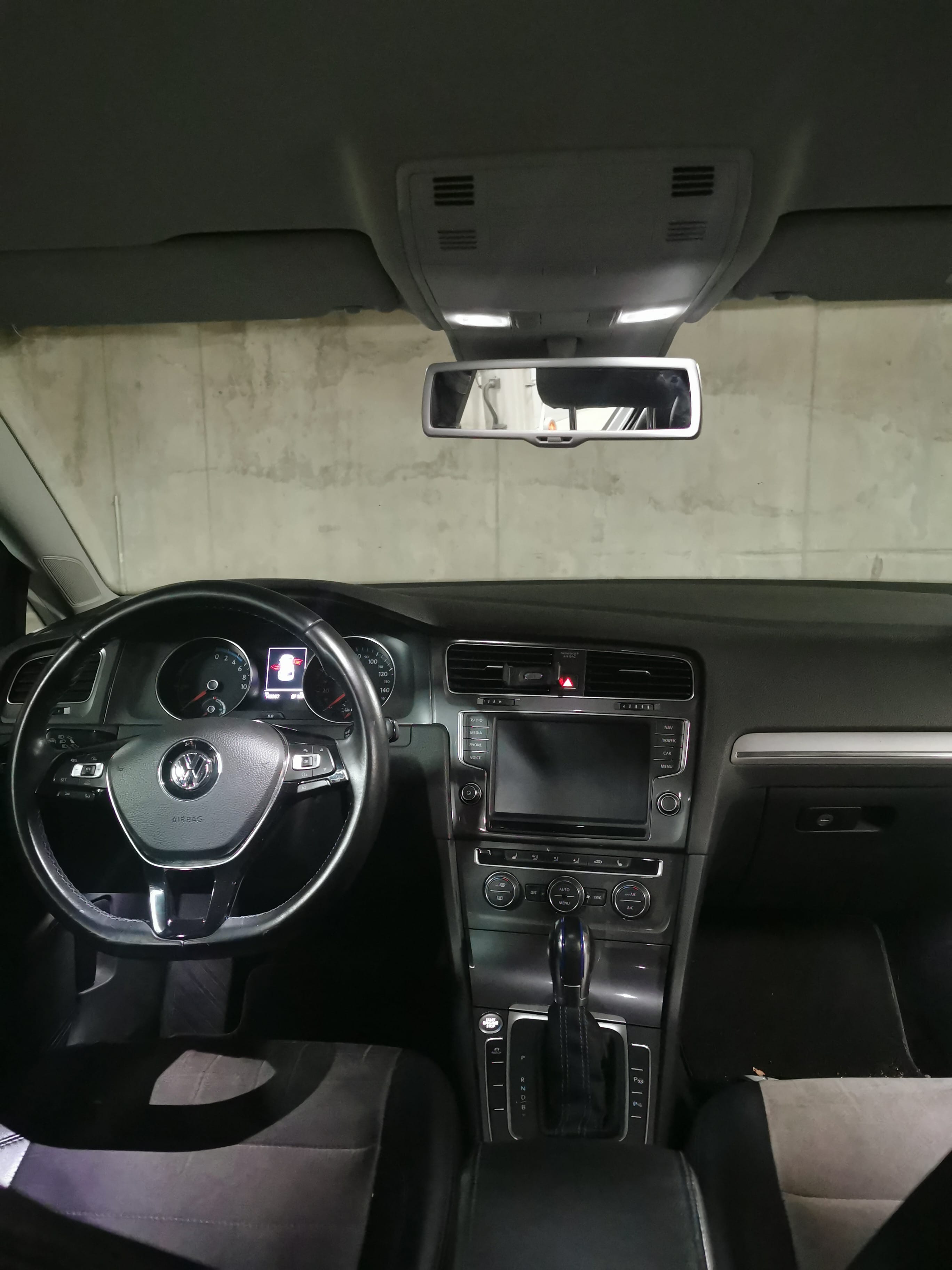 Volkswagen e-Golf med Bluetooth audio