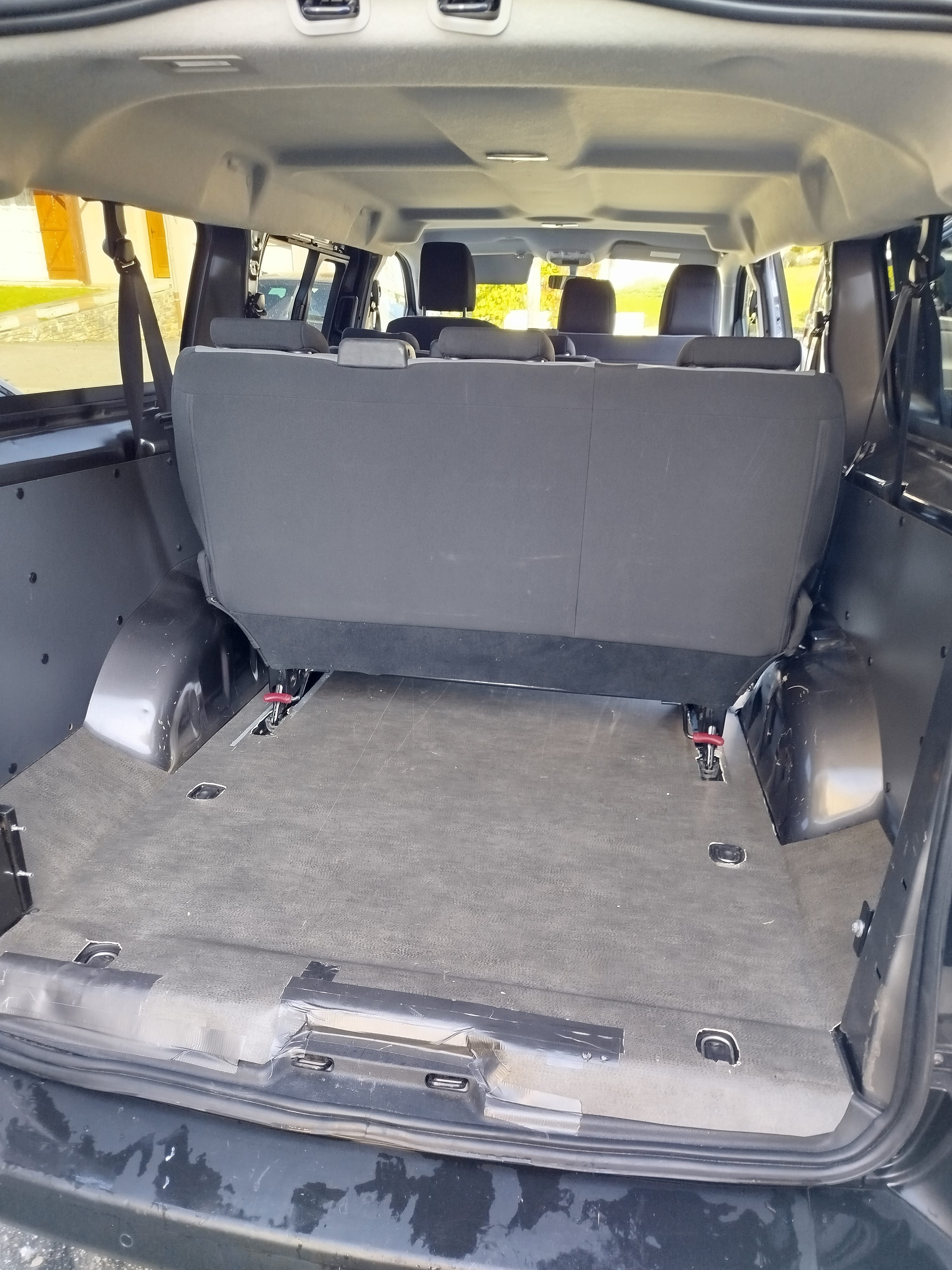 Citroen Jumpy Multispace Familiale avec Pneus neige