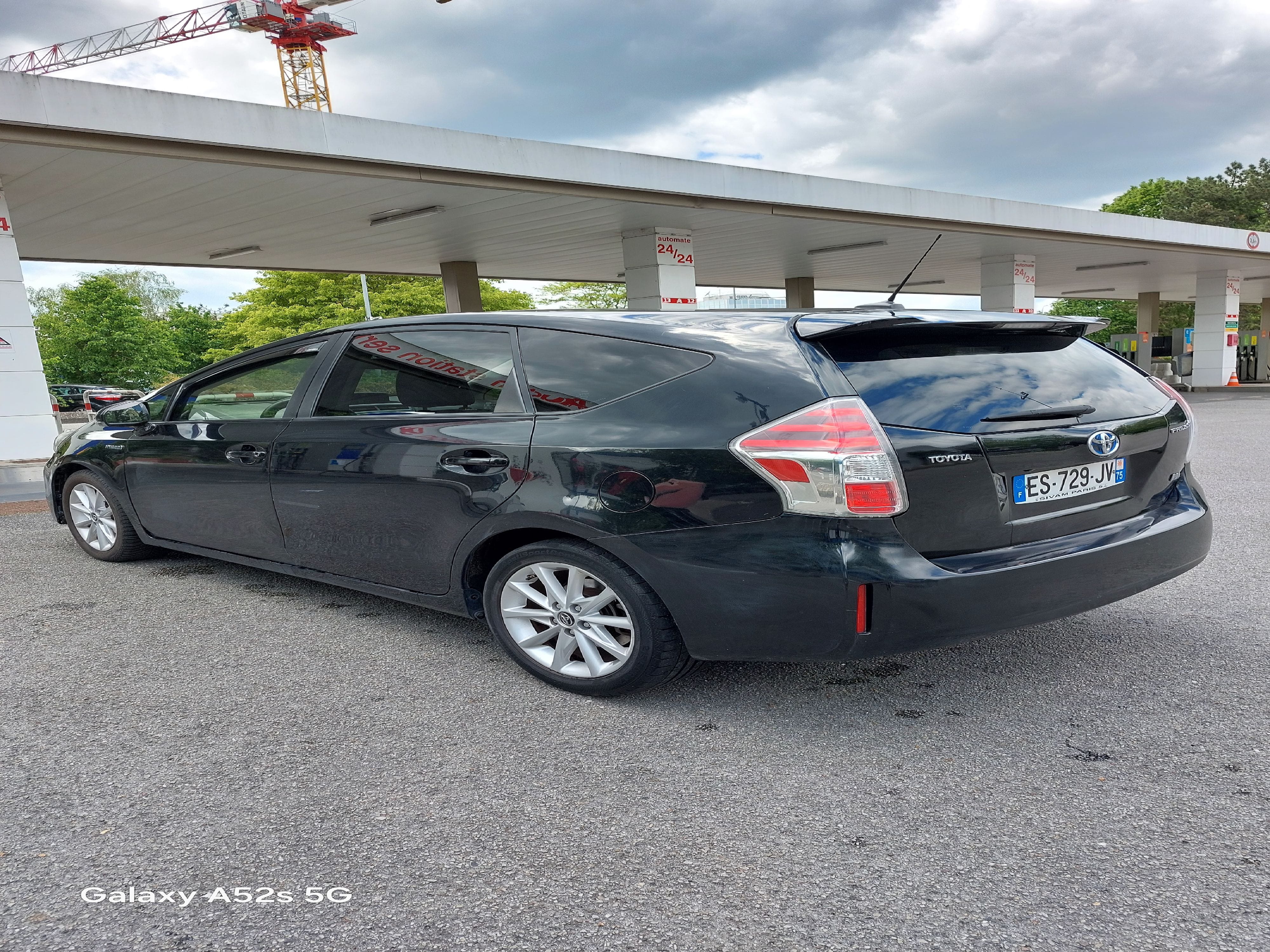 Toyota Prius + avec Climatisation