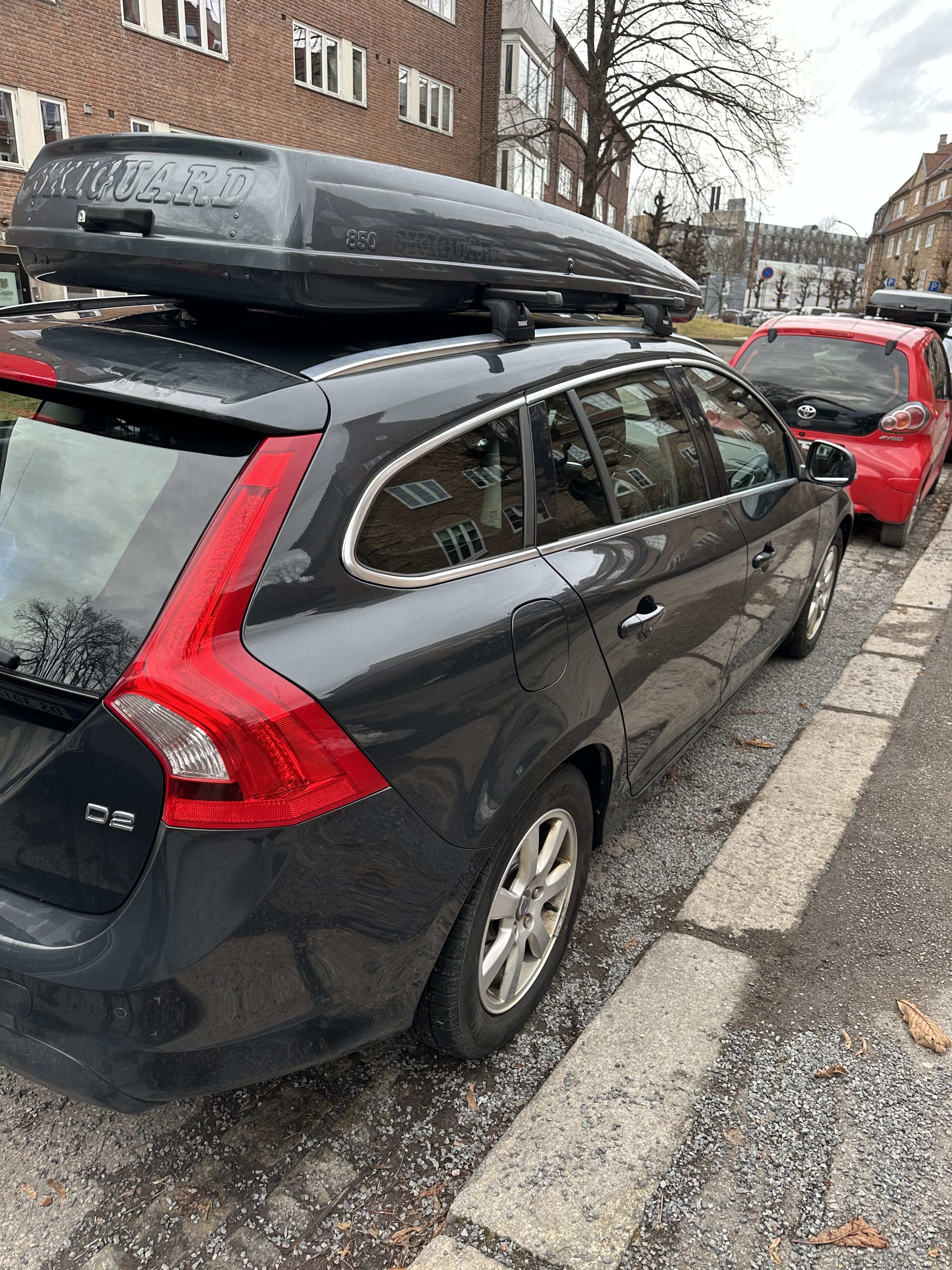 Volvo V60 with Cruise control