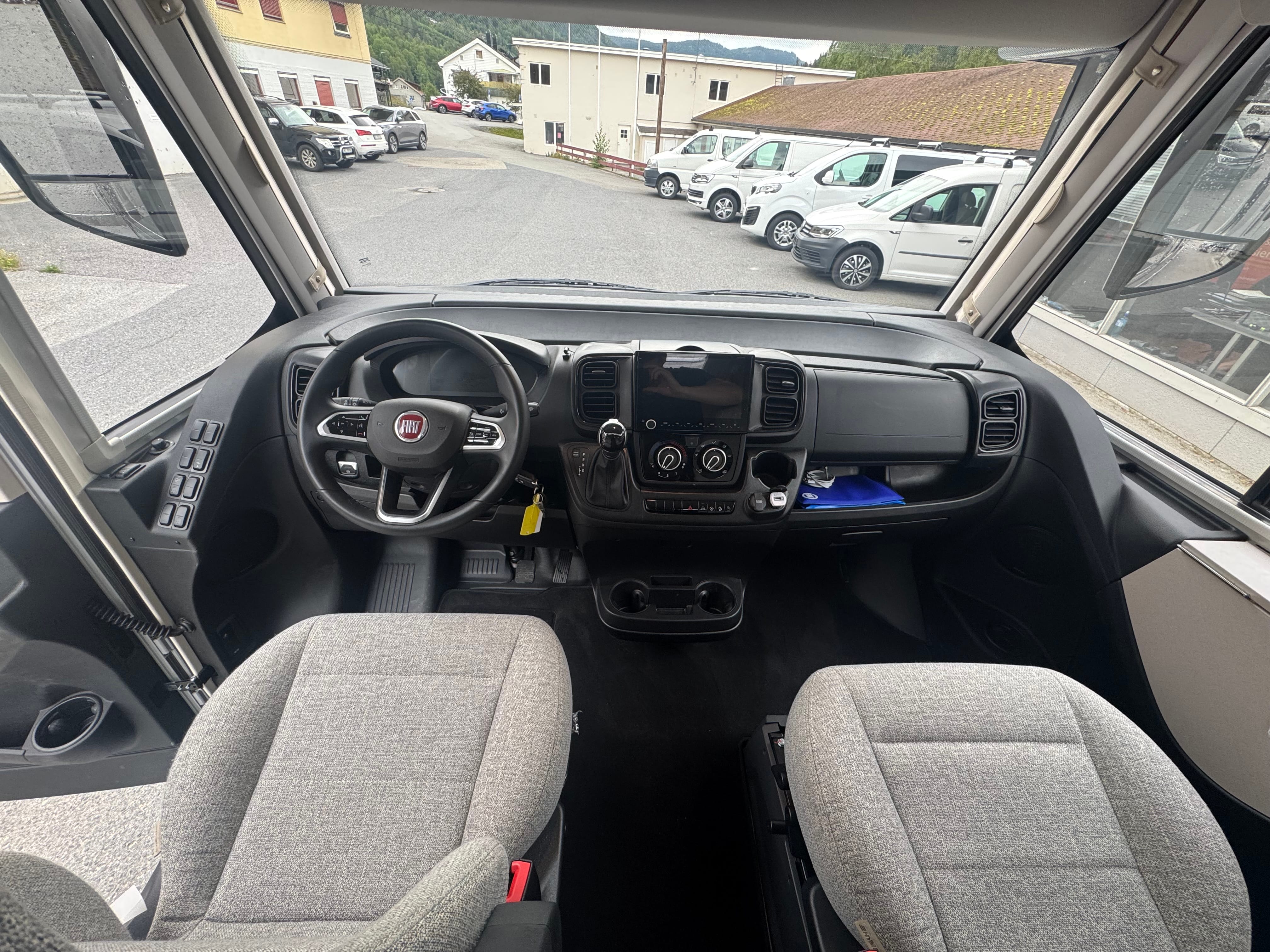 Hymer Exsis-I 580 med Bluetooth audio