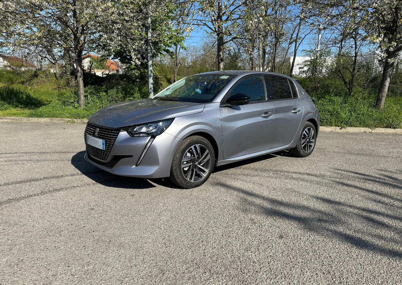 Peugeot 208 avec Climatisation