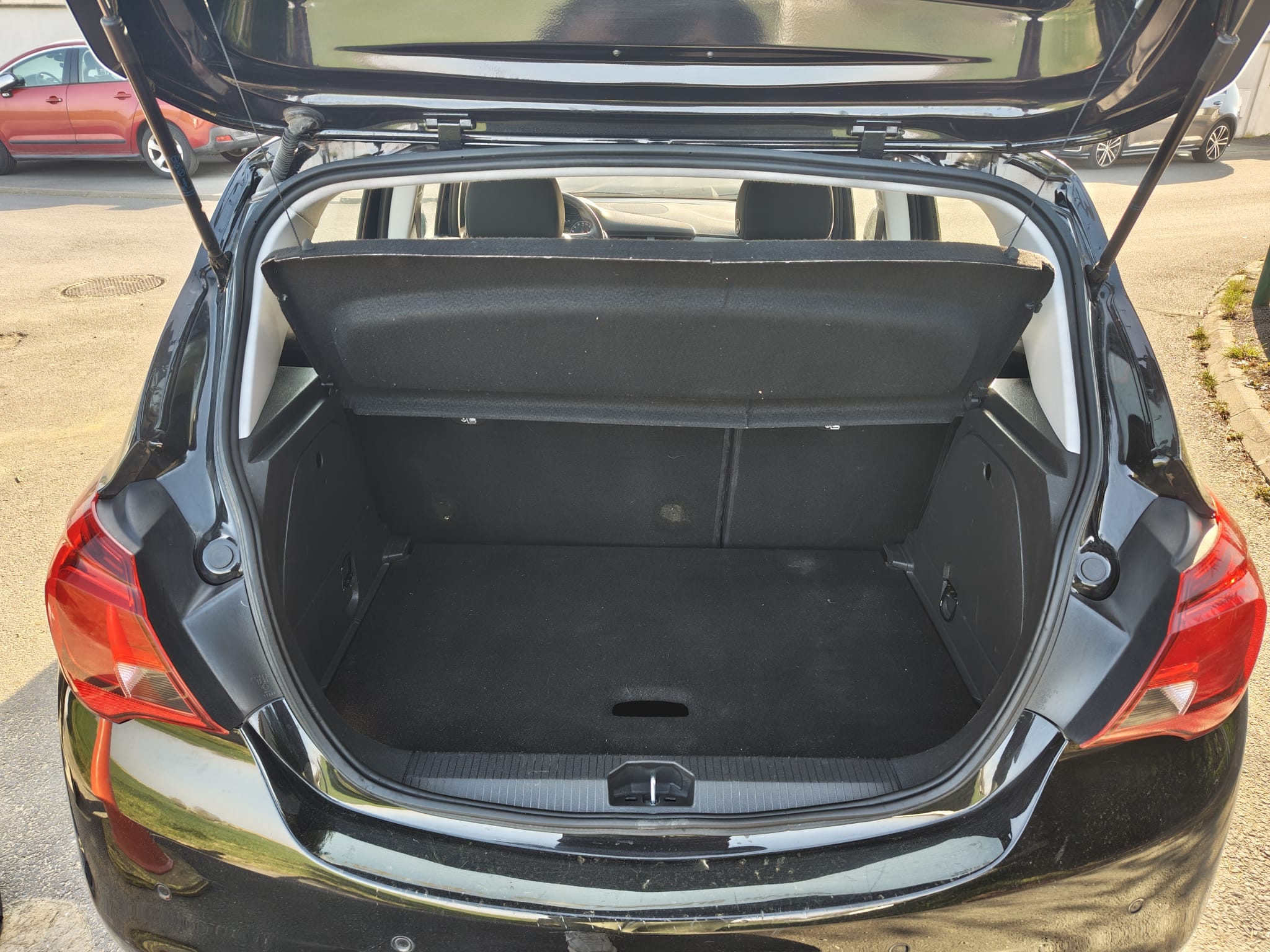 Opel Corsa avec Port USB