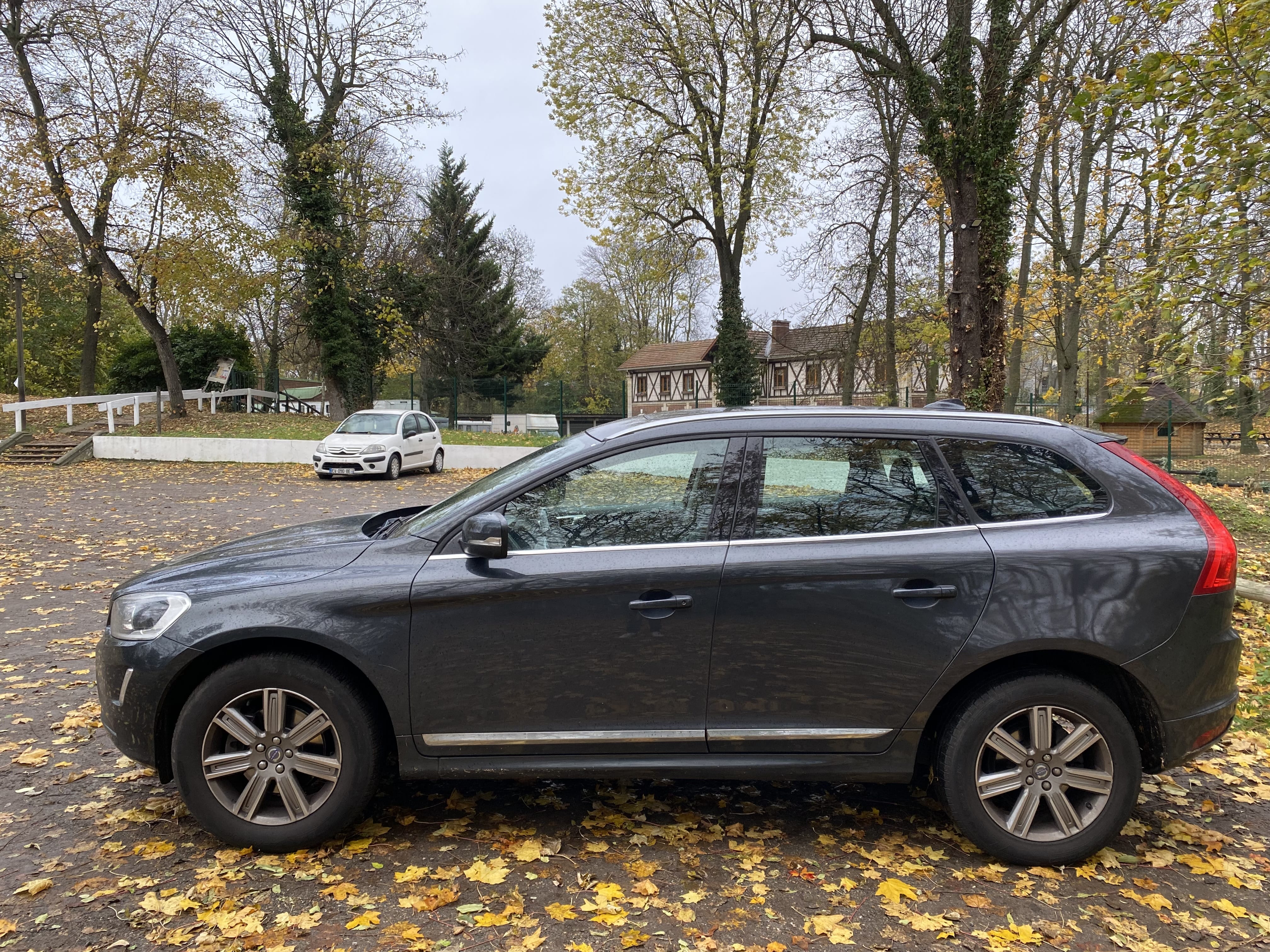 Volvo XC60 avec GPS