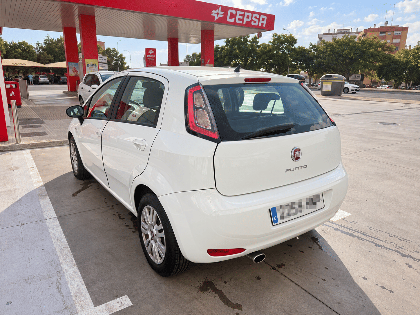 Fiat Punto 1.2 mit USB-Ladeanschlüsse