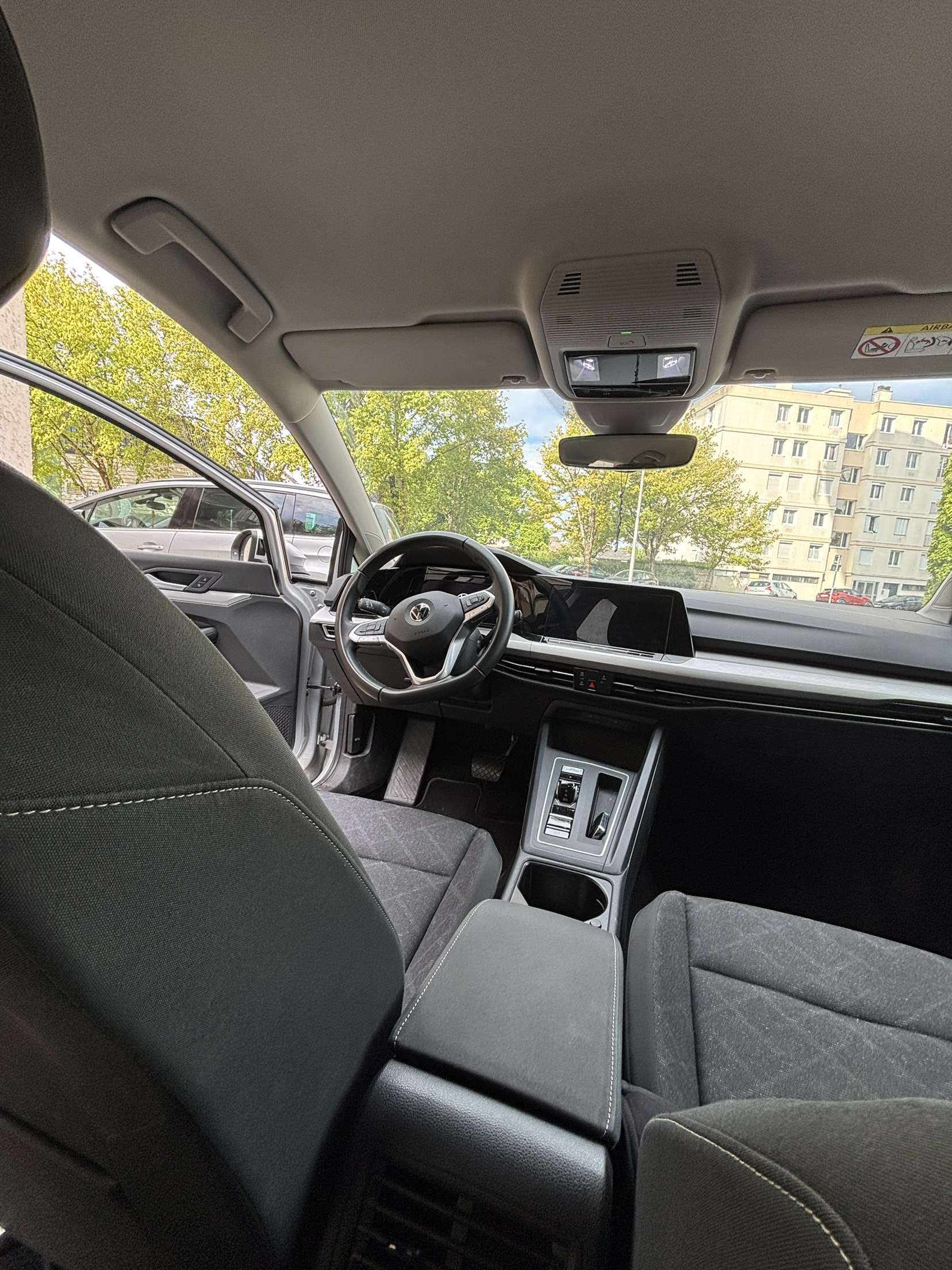 Volkswagen Golf avec GPS
