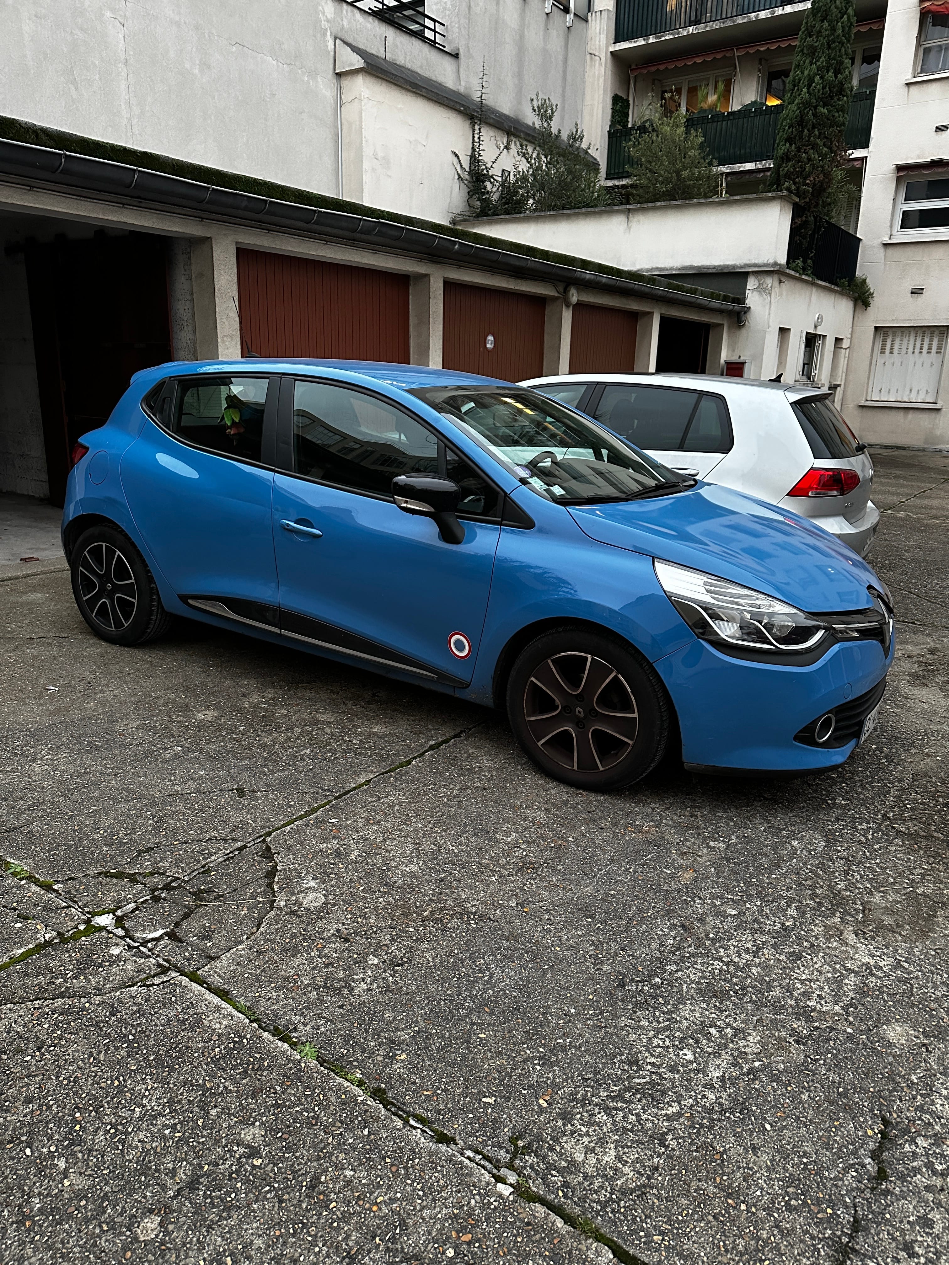 Renault Clio avec Climatisation