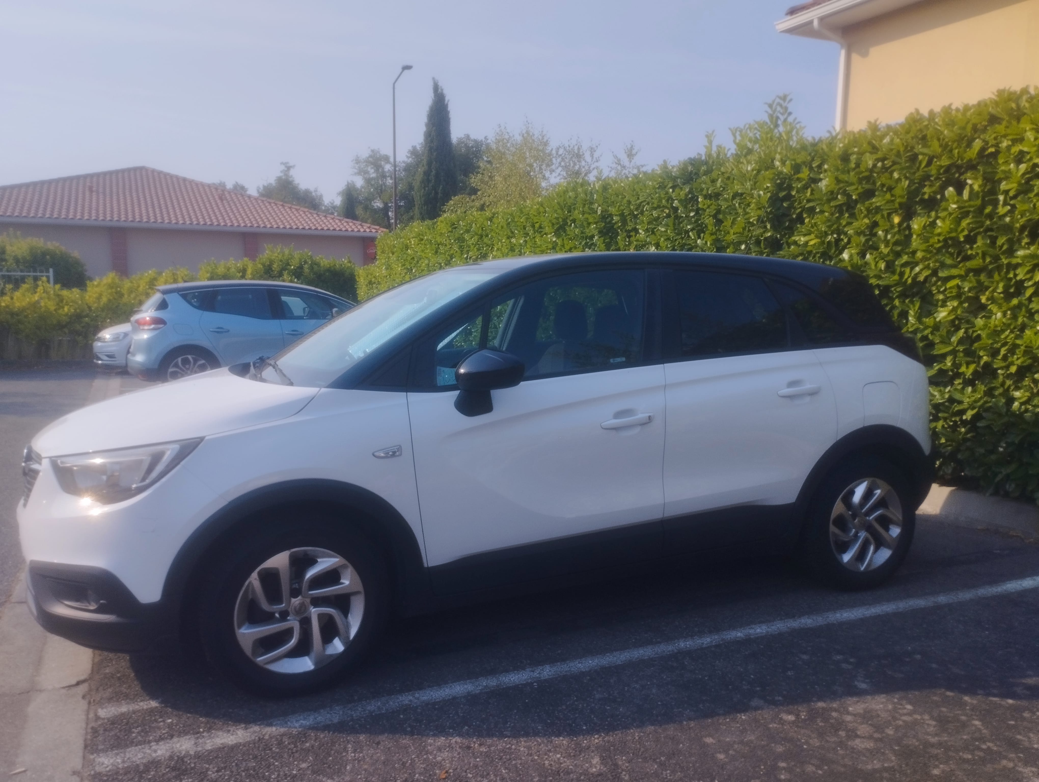Opel Crossland, 2018, Essence 95