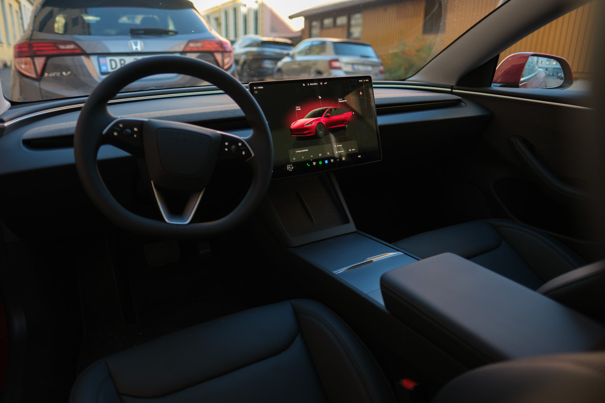 Tesla Model 3 Standard Range Plus 550 km WLTP with GPS