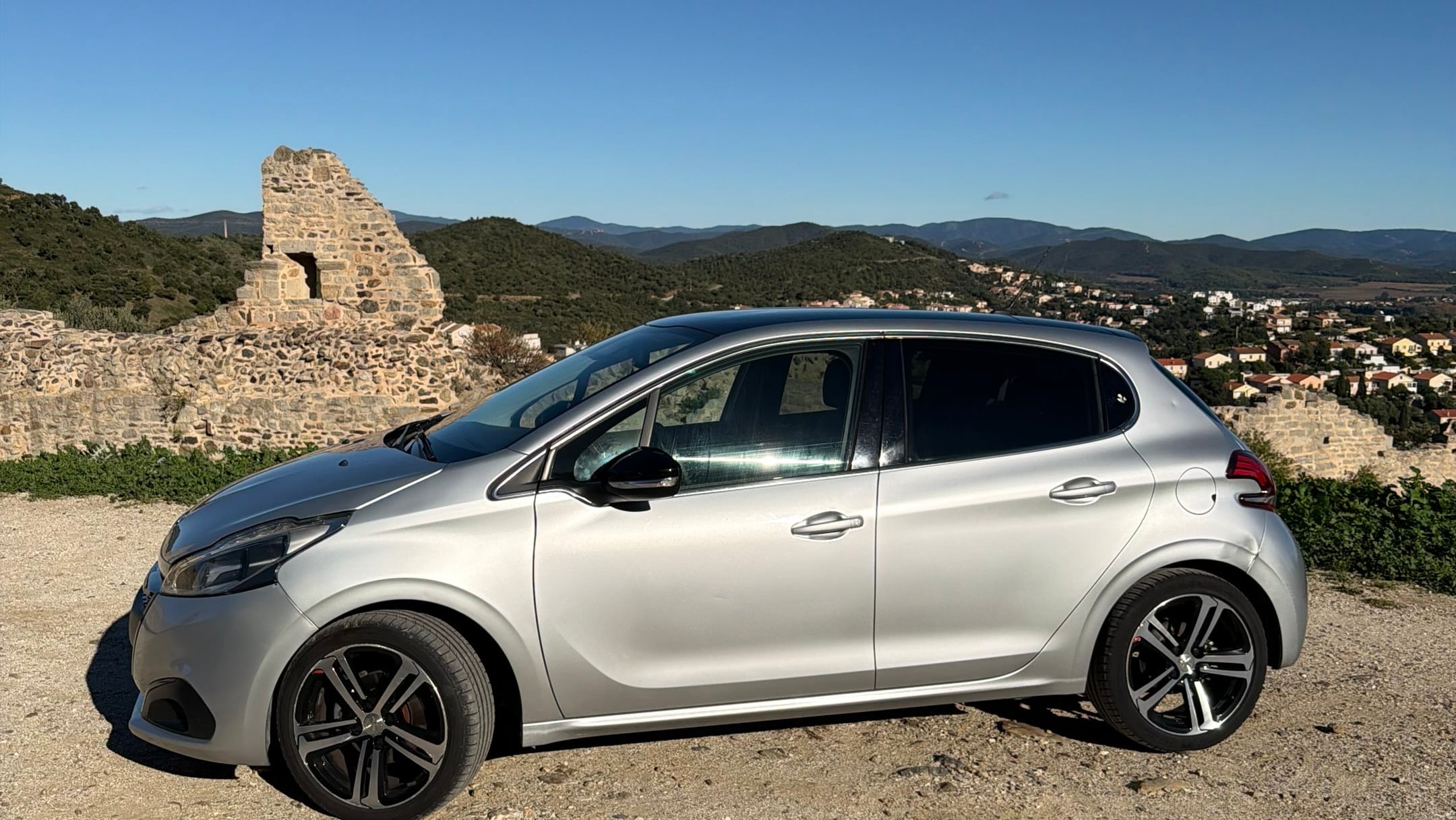 Peugeot 208 avec Climatisation