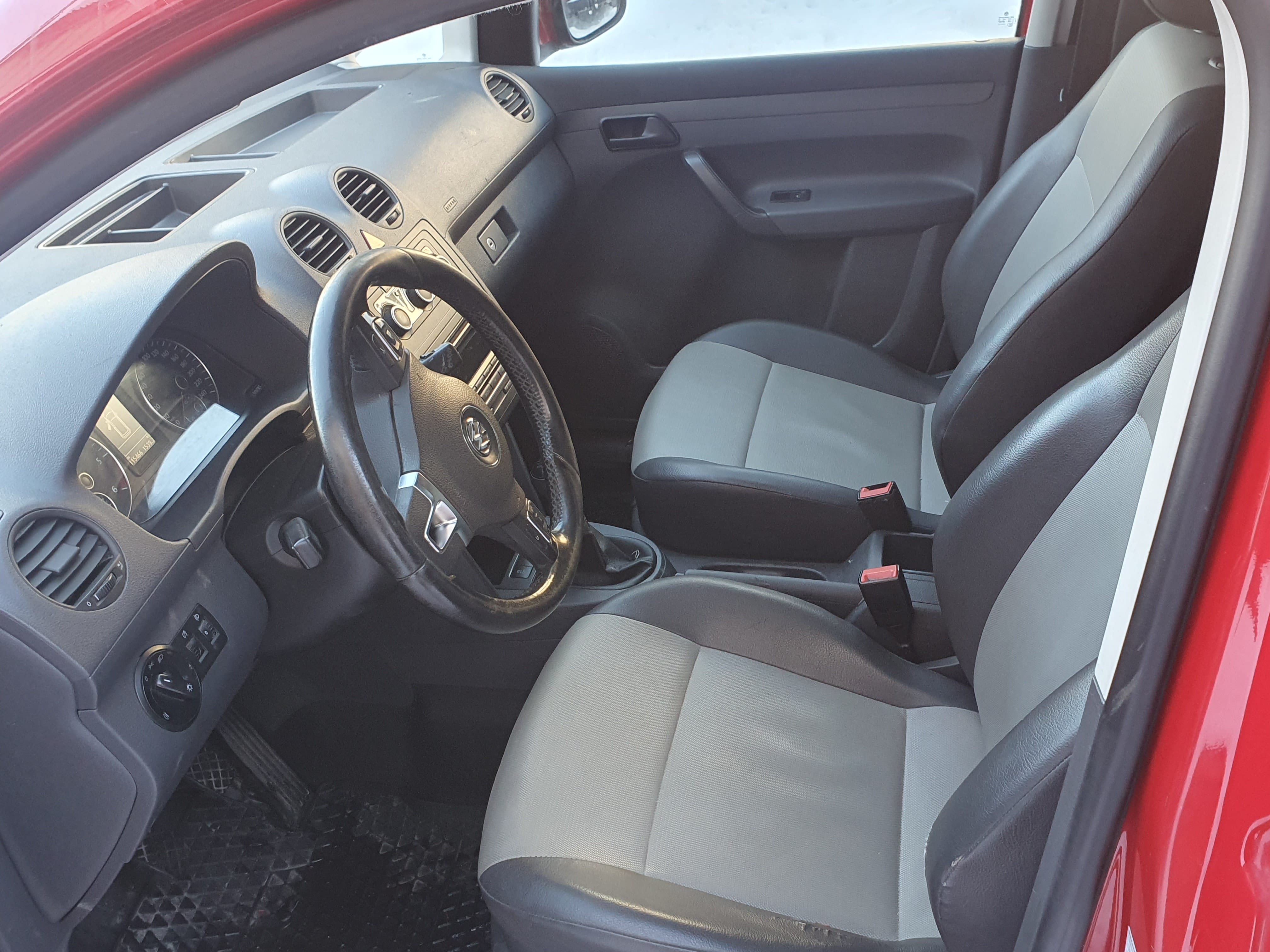 Volkswagen Caddy Maxi Varebil med Tilhengerfeste
