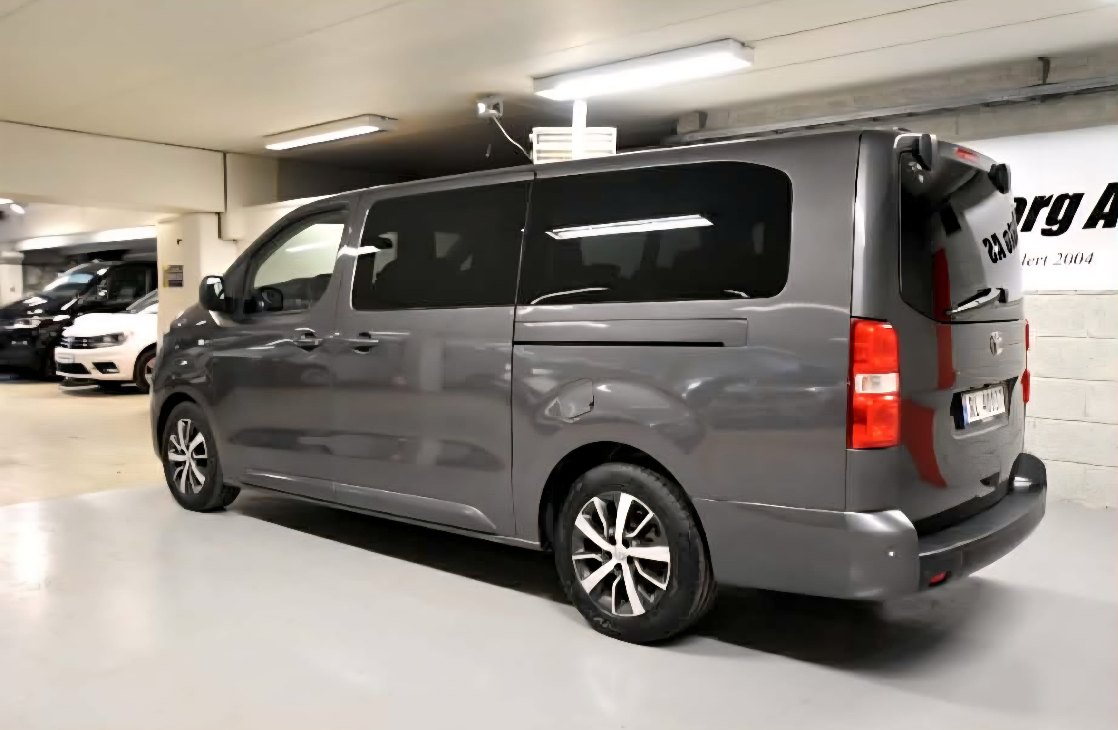 Toyota Proace Verso med Ryggekamera