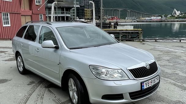 Skoda Octavia Combi, 2012, Diesel, automatisk