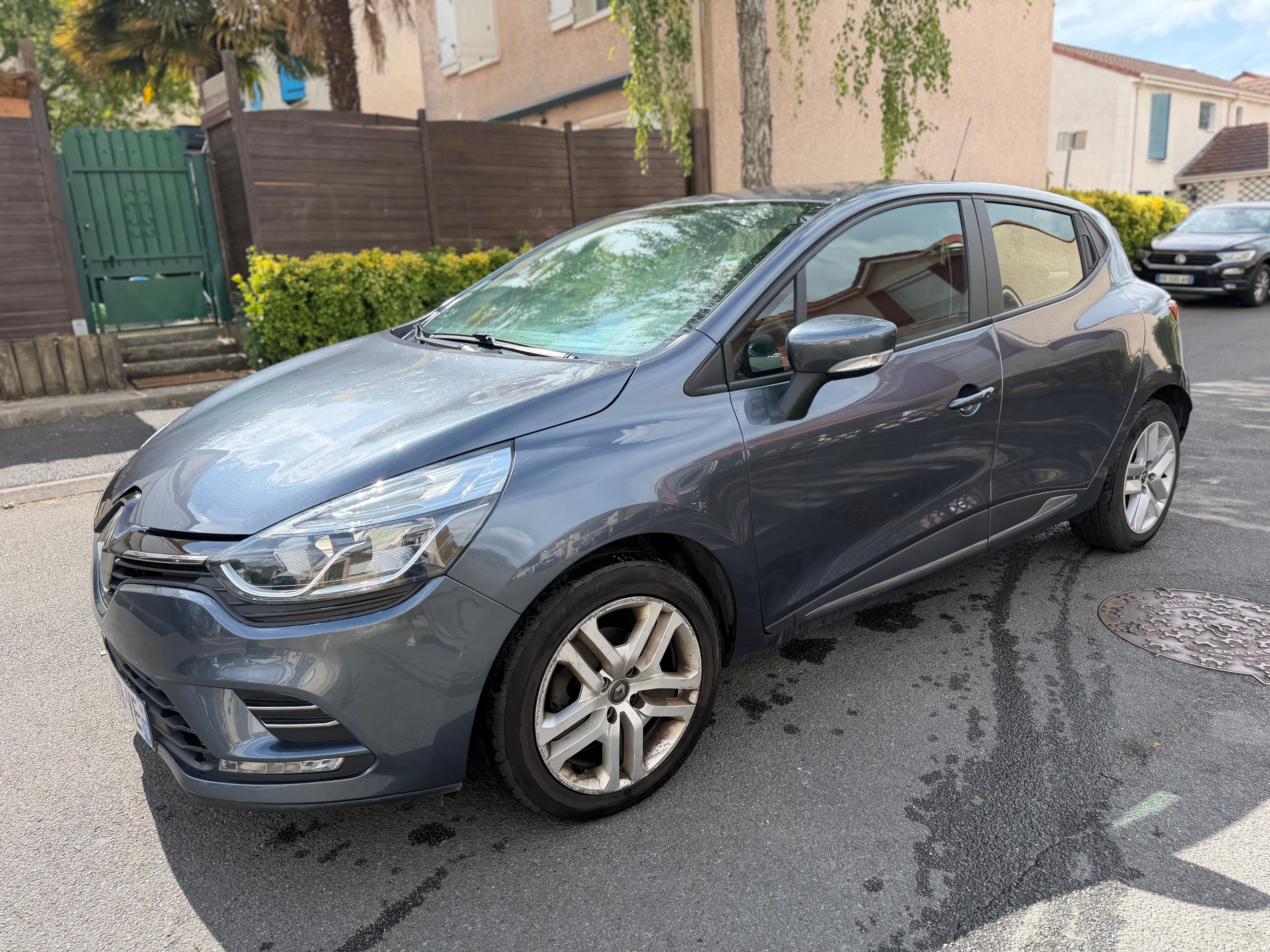 Renault Clio 0.9 tce avec Entrée audio / iPod