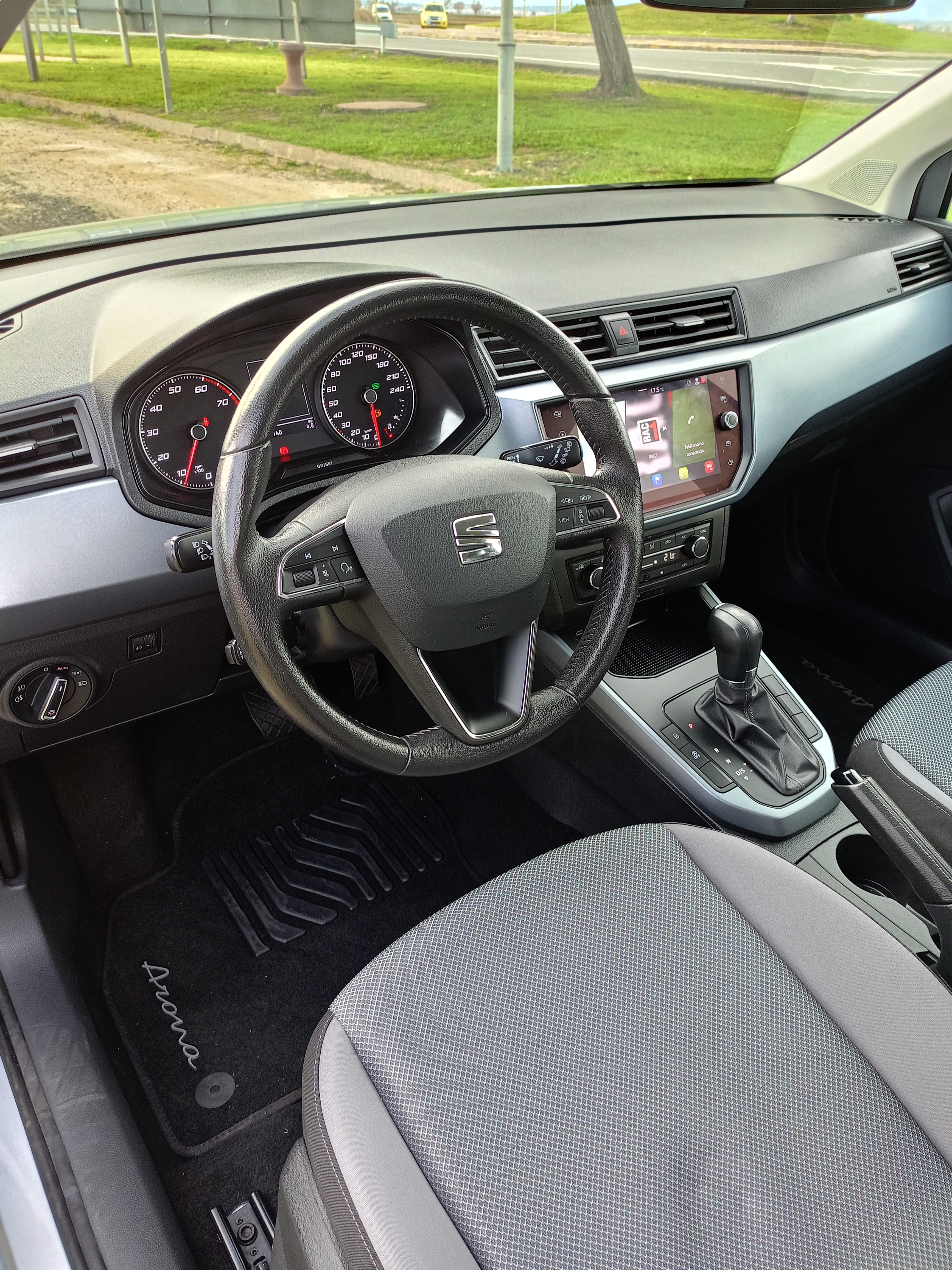 Seat Arona 1.0 TSI 110cv Style DSG7 con Apple CarPlay