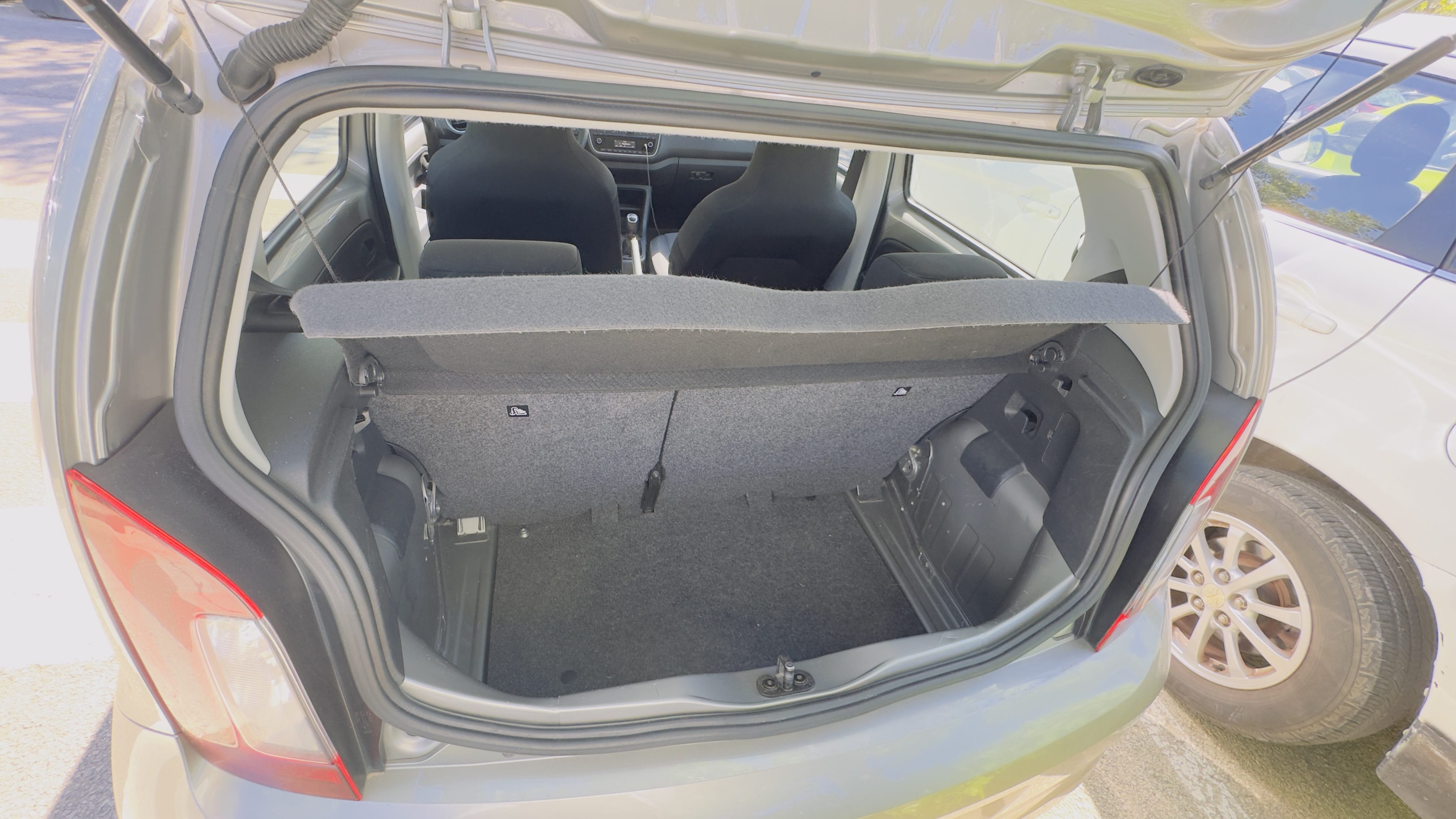 Skoda Citigo 1.0 con Entrada de Audio/iPod