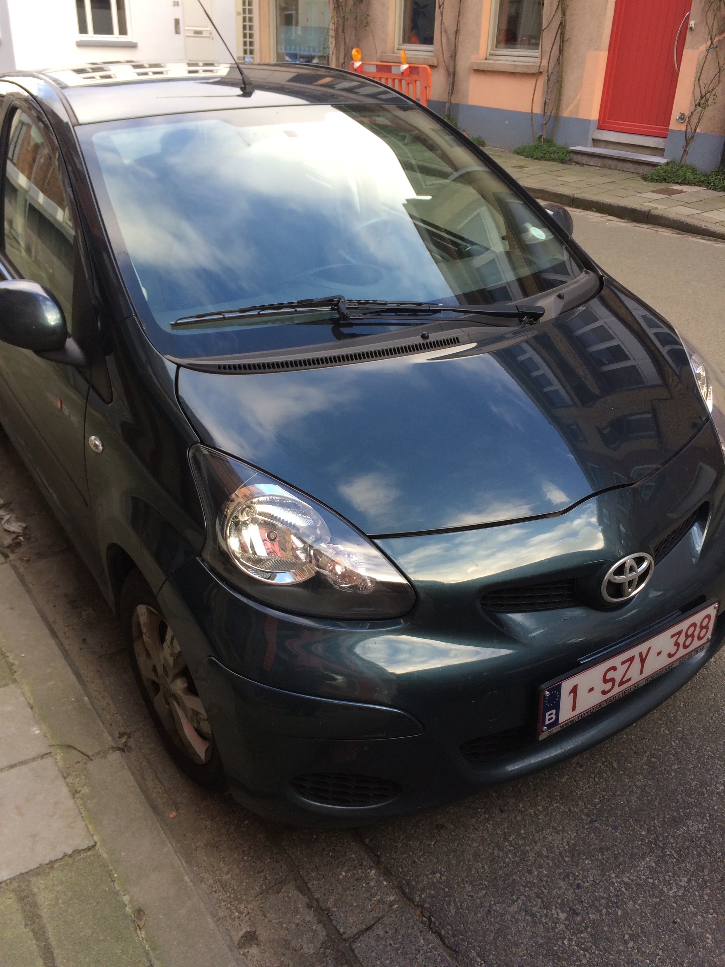 Toyota Aygo met Autostoel baby