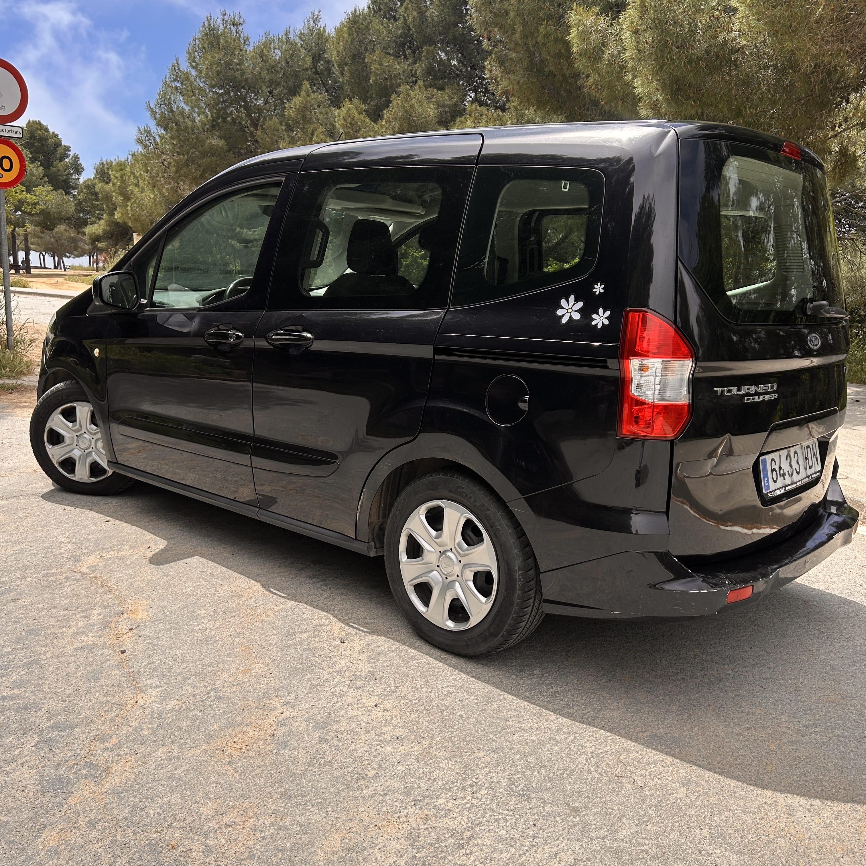 Ford Tourneo Courier med Cruisekontroll