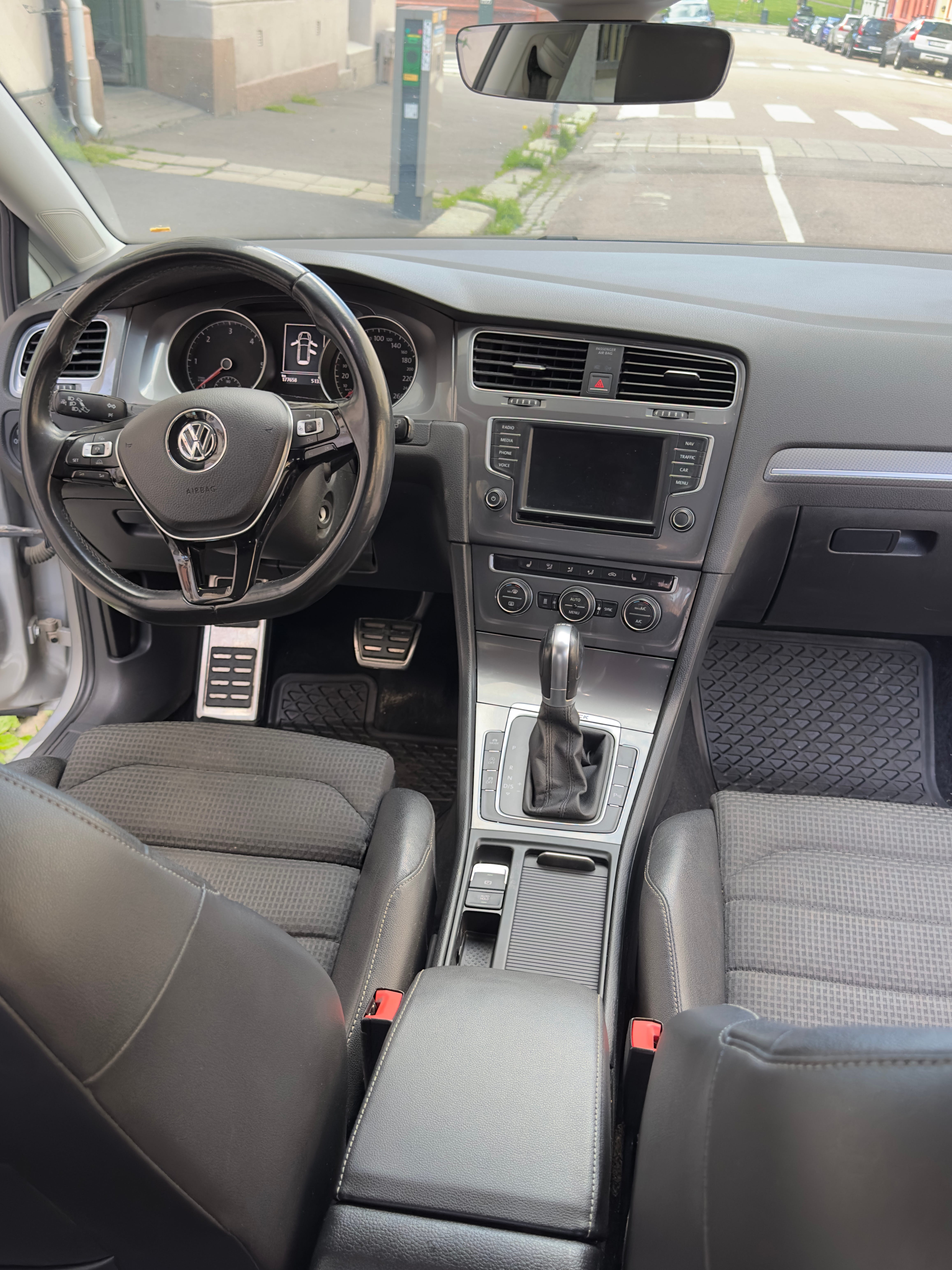Volkswagen Golf mit Android Auto