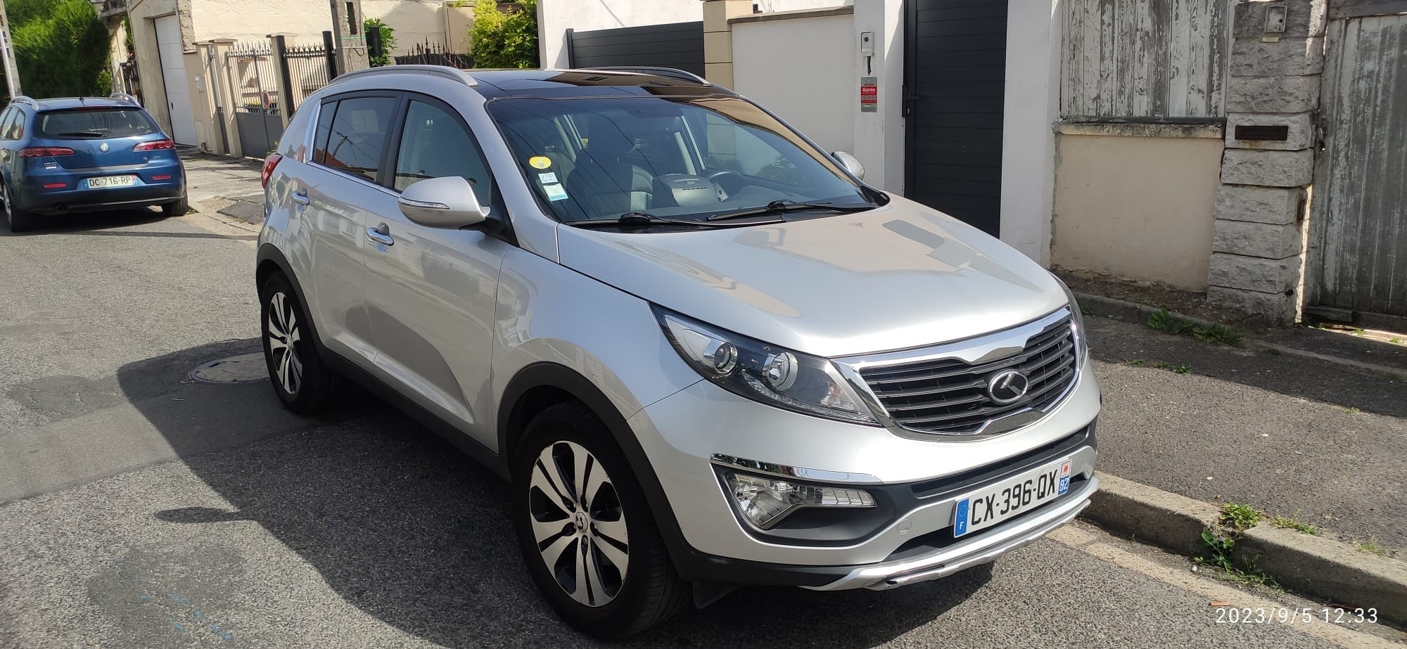 Kia Sportage Premium - intérieur cuir - toit ouvrant panoramique avec Climatisation