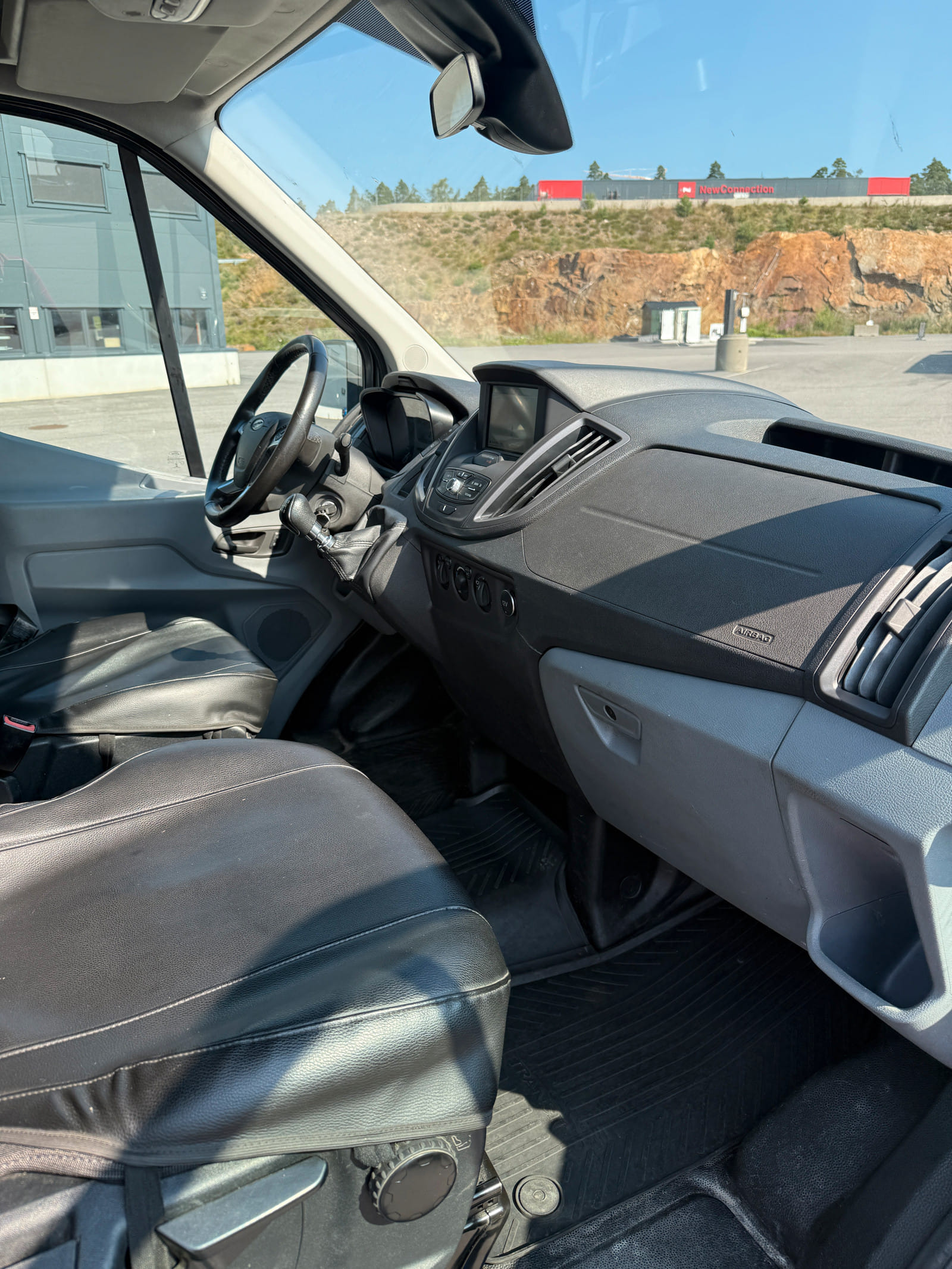 Ford Transit Varebil mit Bluetooth-Audio