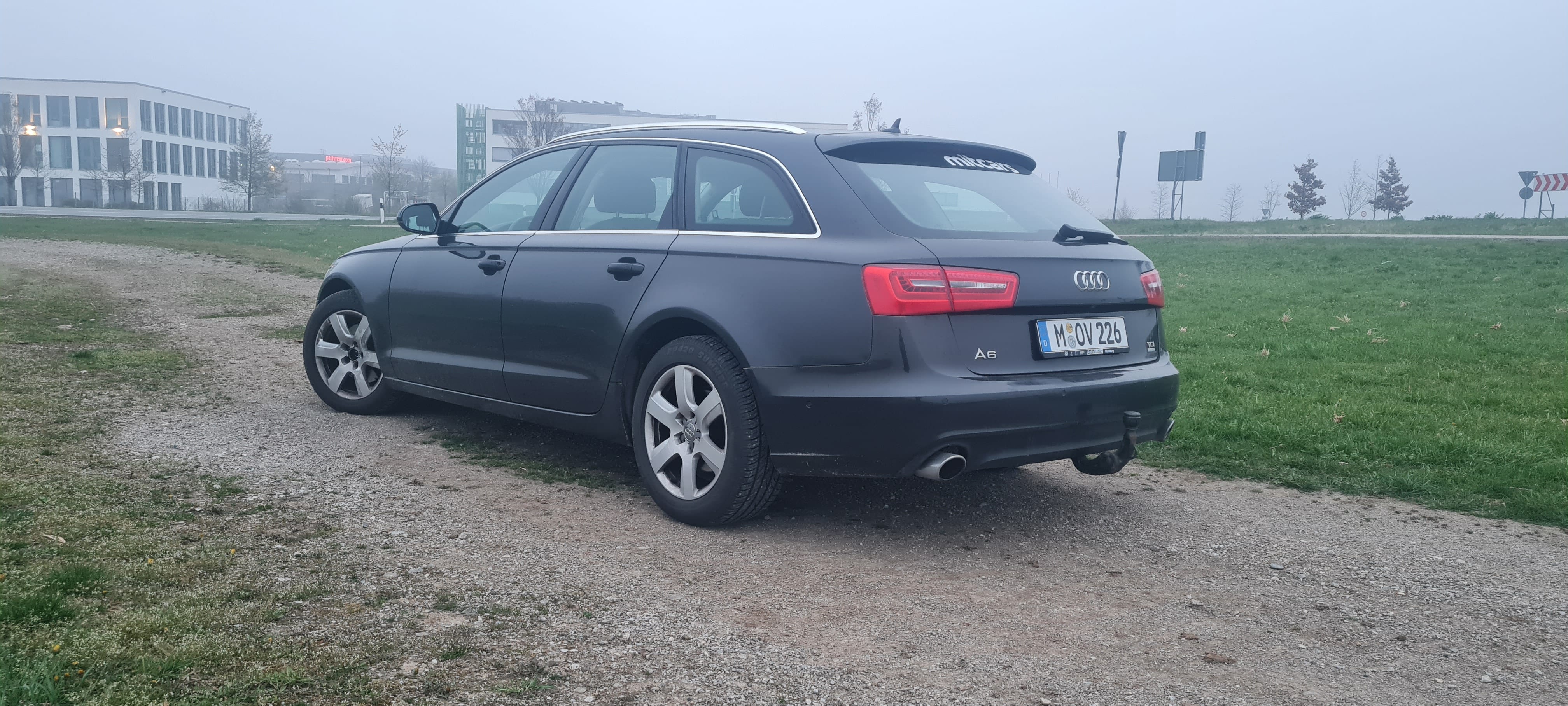 Audi A6 Avant with GPS