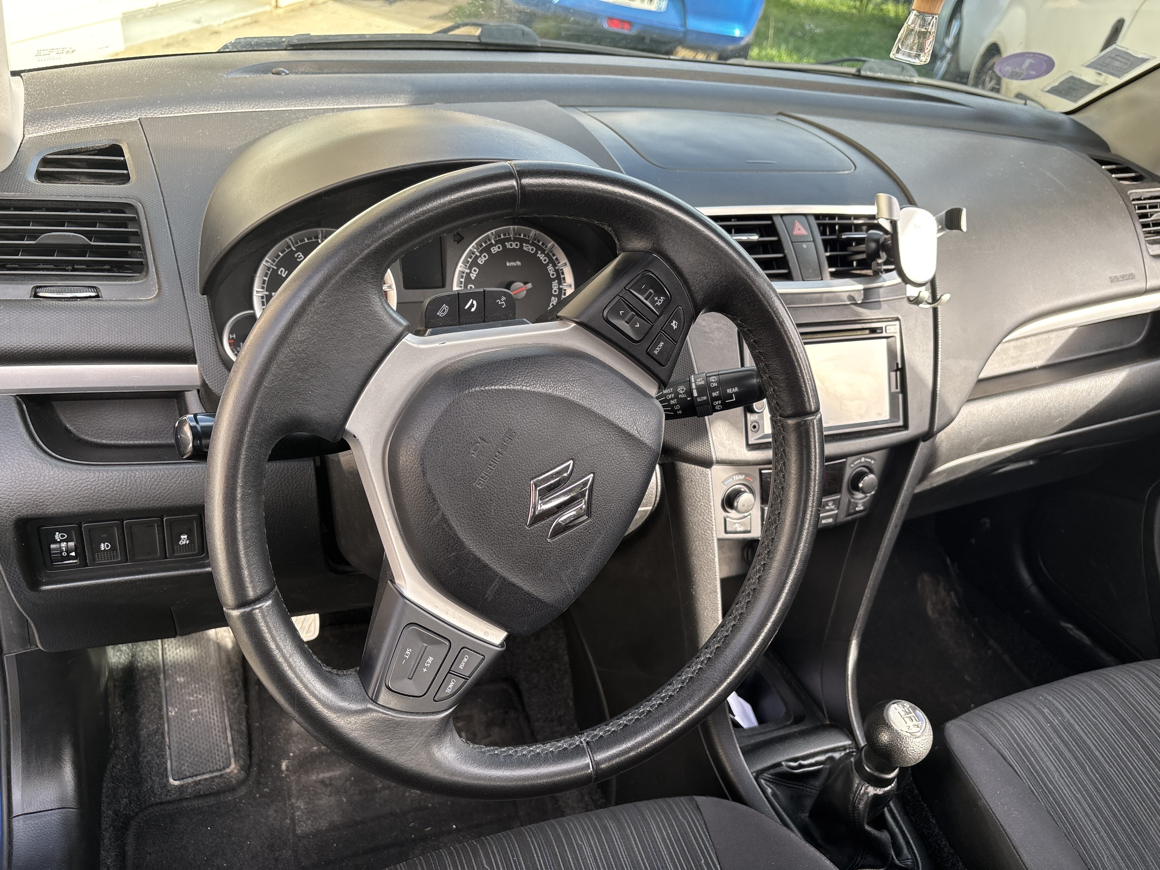 Suzuki Swift avec GPS