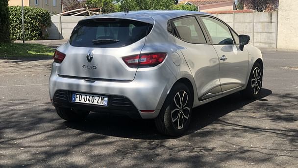 Renault Clio Louez la Renault Clio Essence – Polyvalente, Confortable et Économique ! avec Régulateur de vitesse