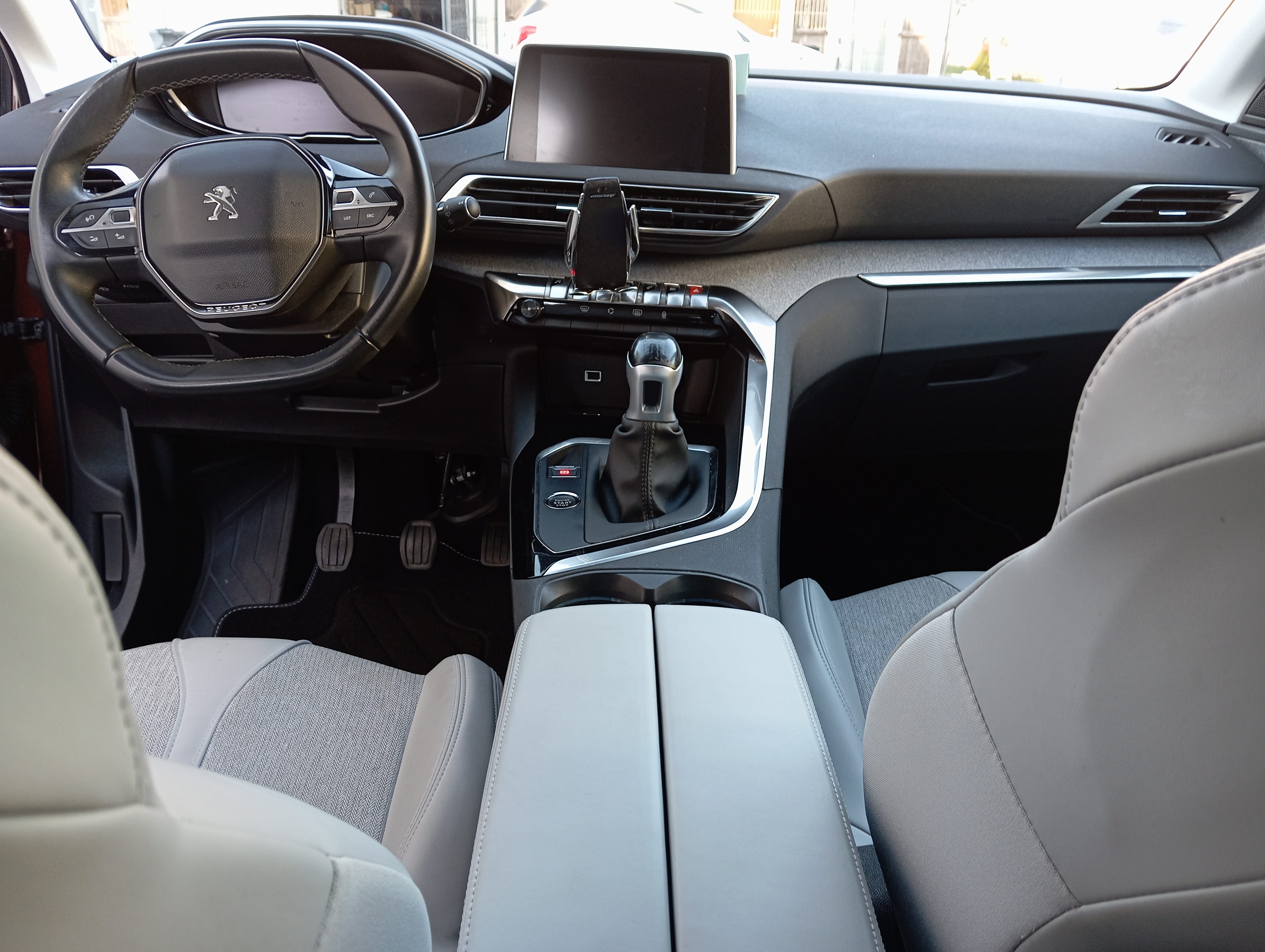 Peugeot 3008 avec Régulateur de vitesse