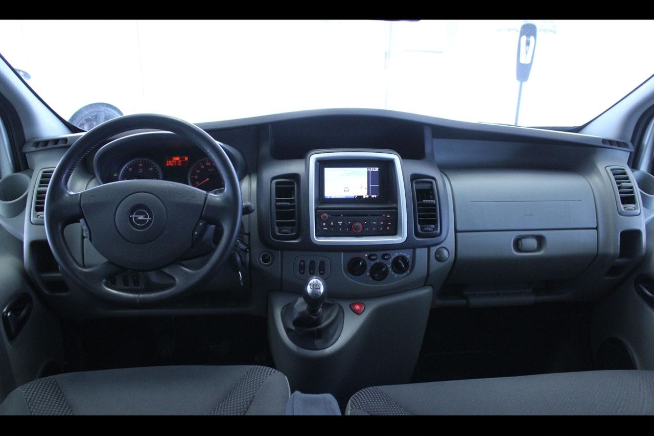 Opel Vivaro med Vinterdekk