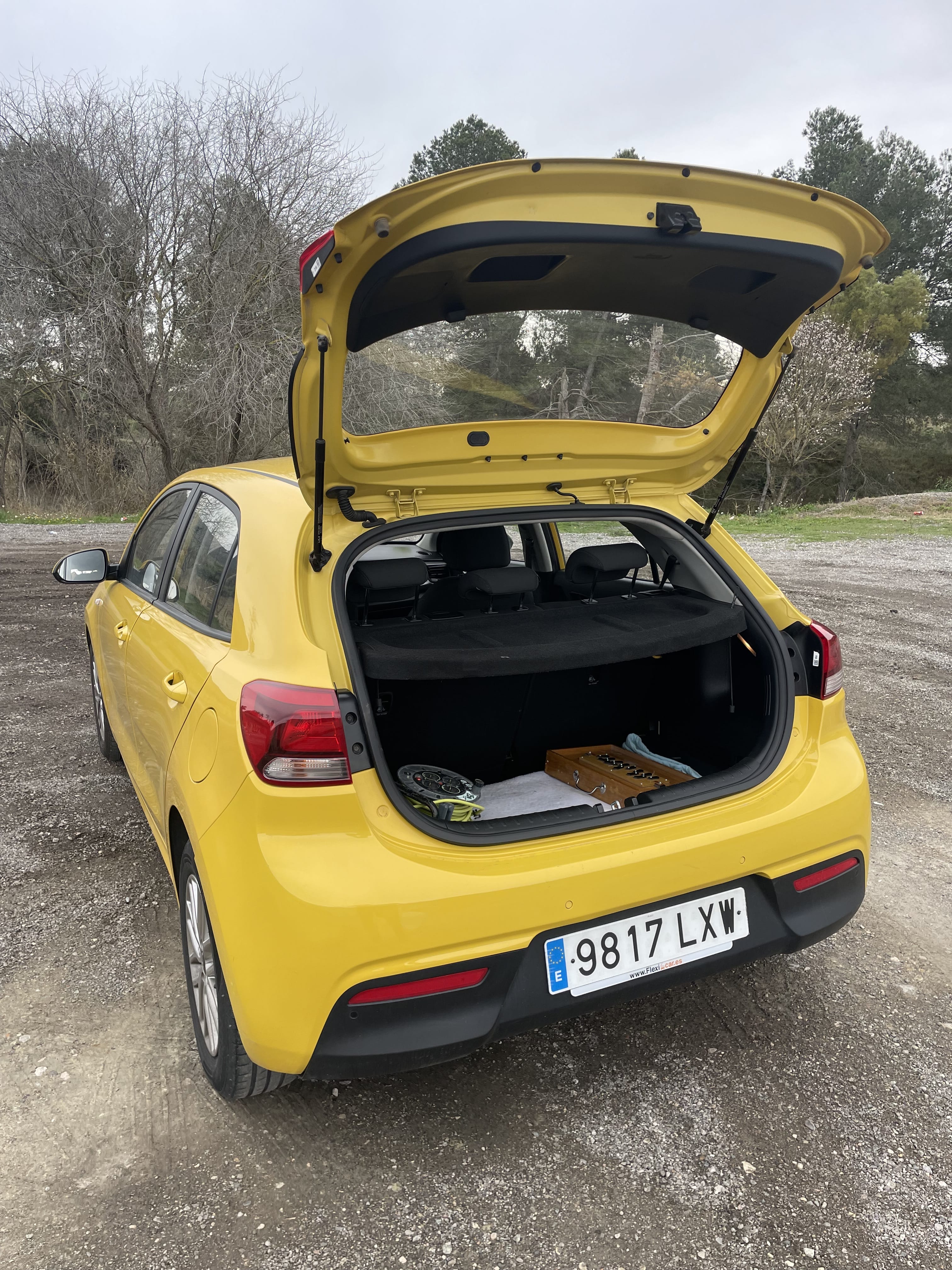 Kia Rio con Control de velocidad