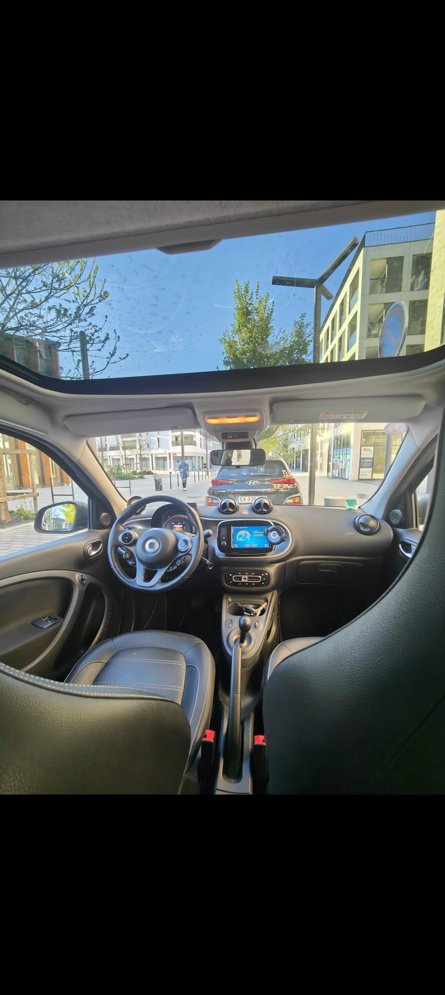 Smart Forfour avec Audio Bluetooth