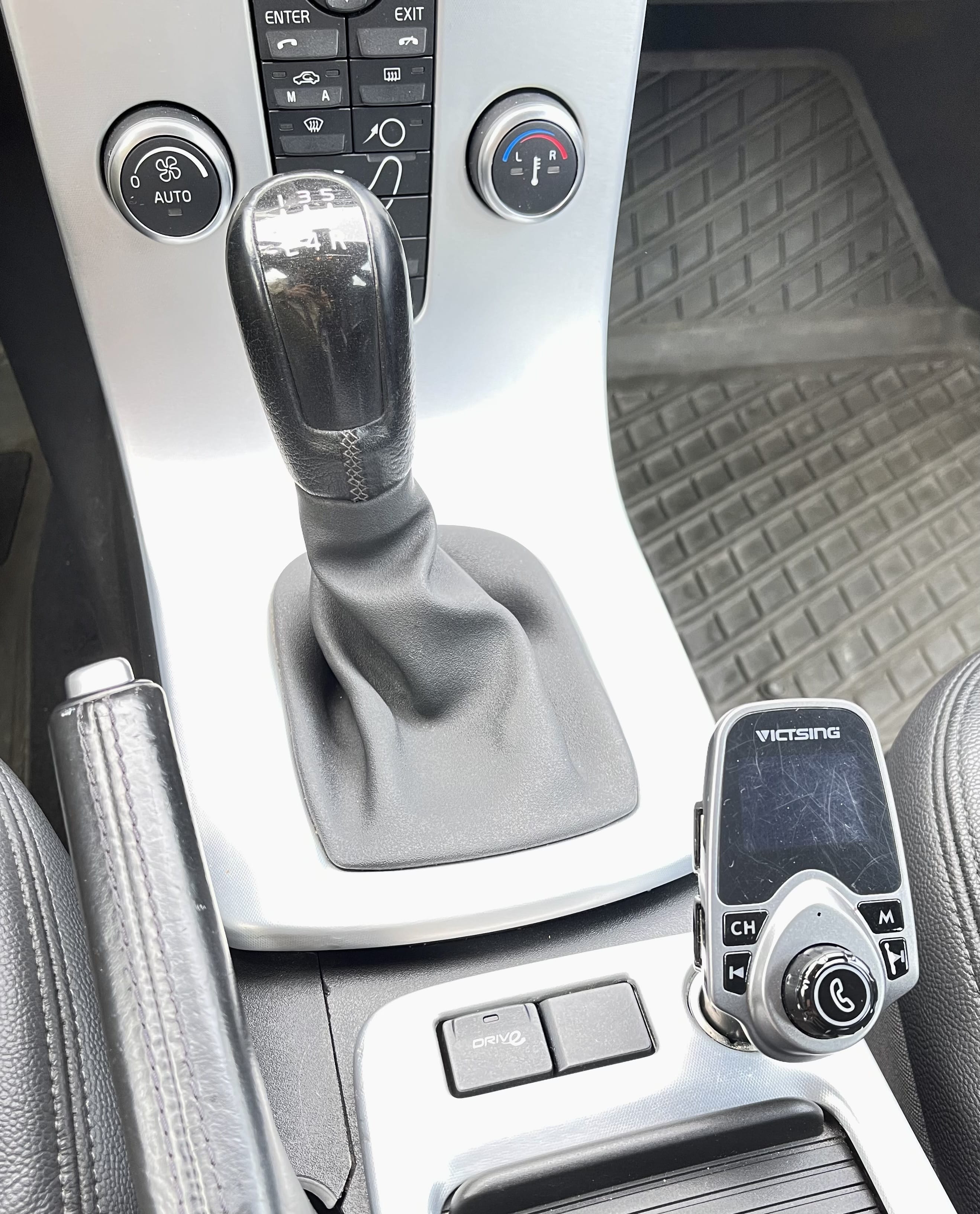 Volvo V50 med Lydinngang