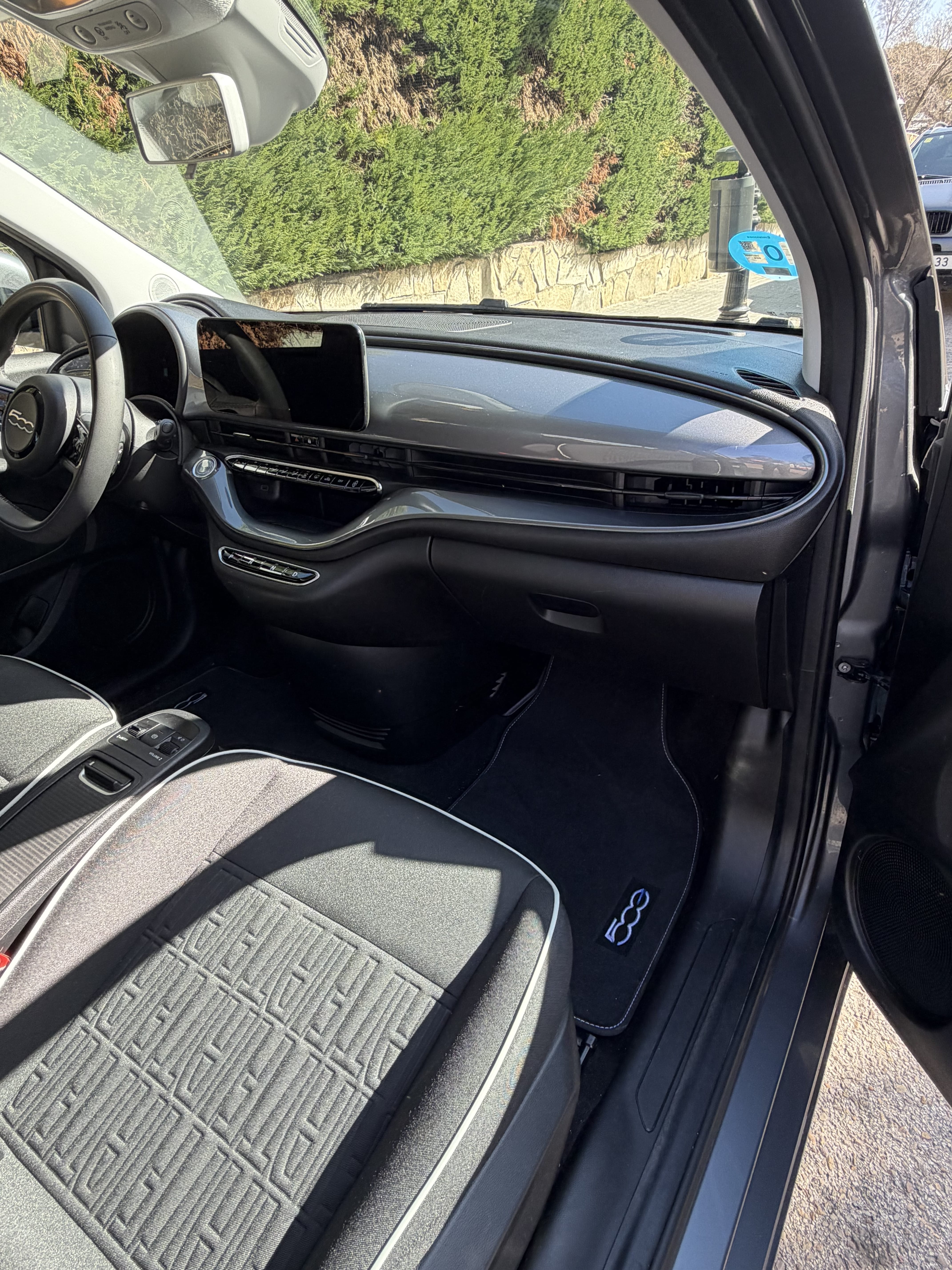 Fiat 500e con Control de velocidad