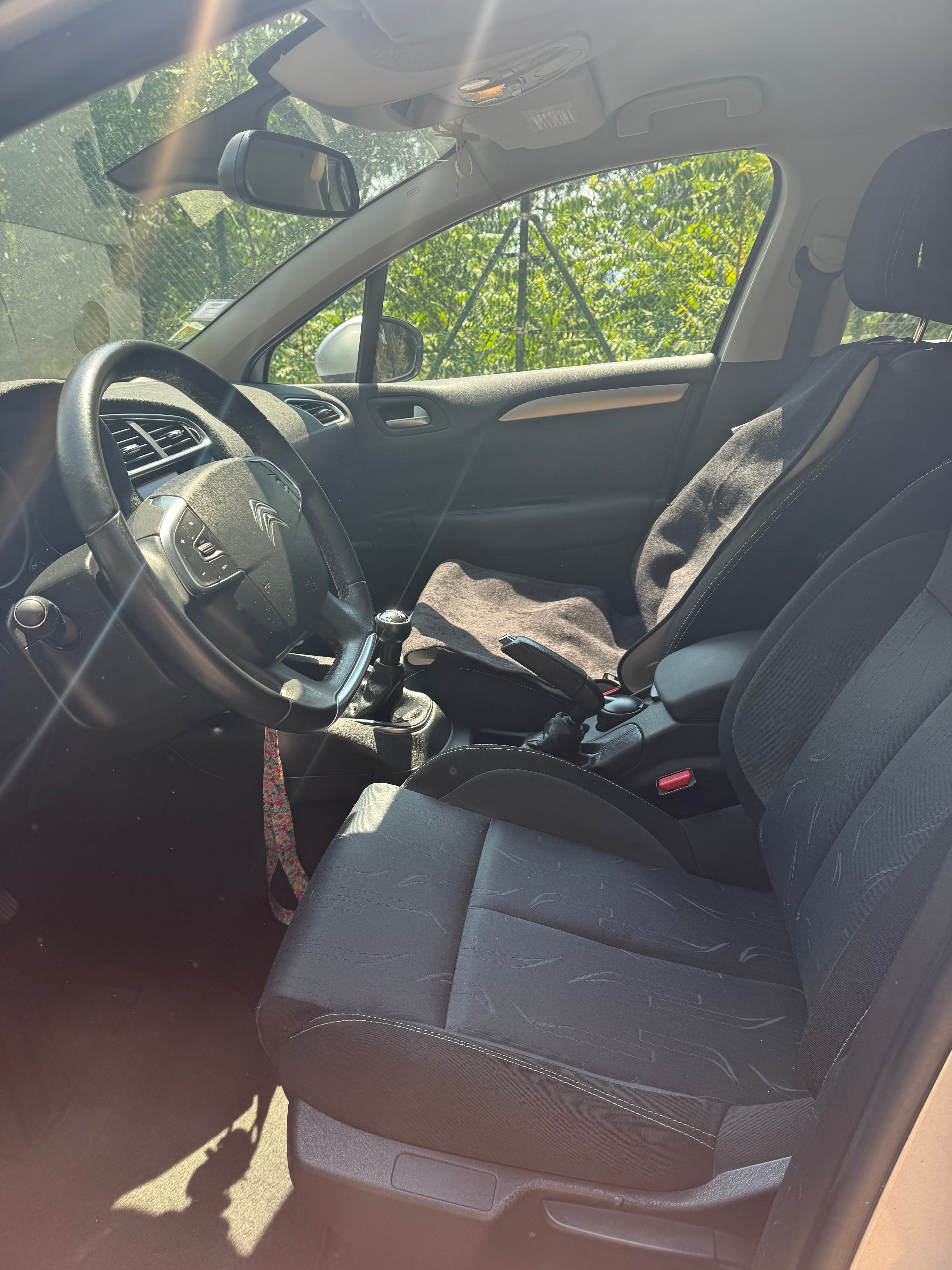 Citroen C4 with Cruise control