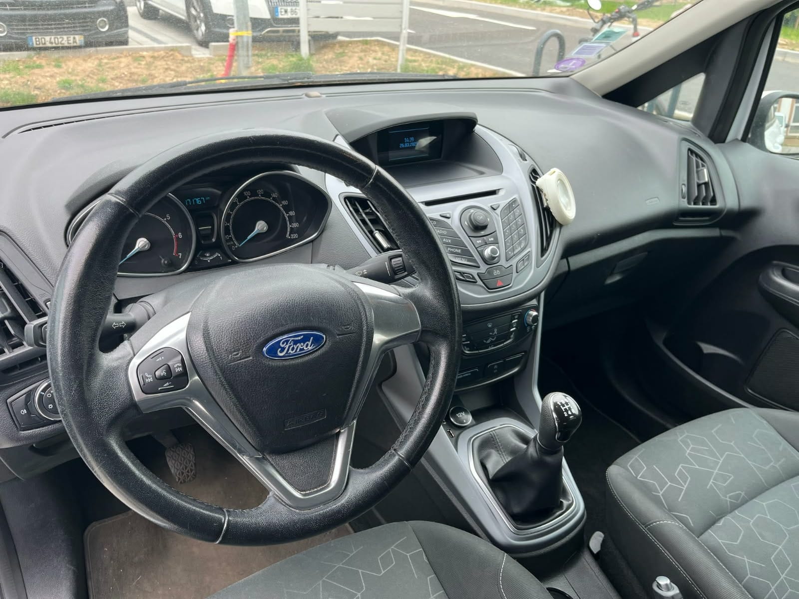 Ford B-Max avec Régulateur de vitesse