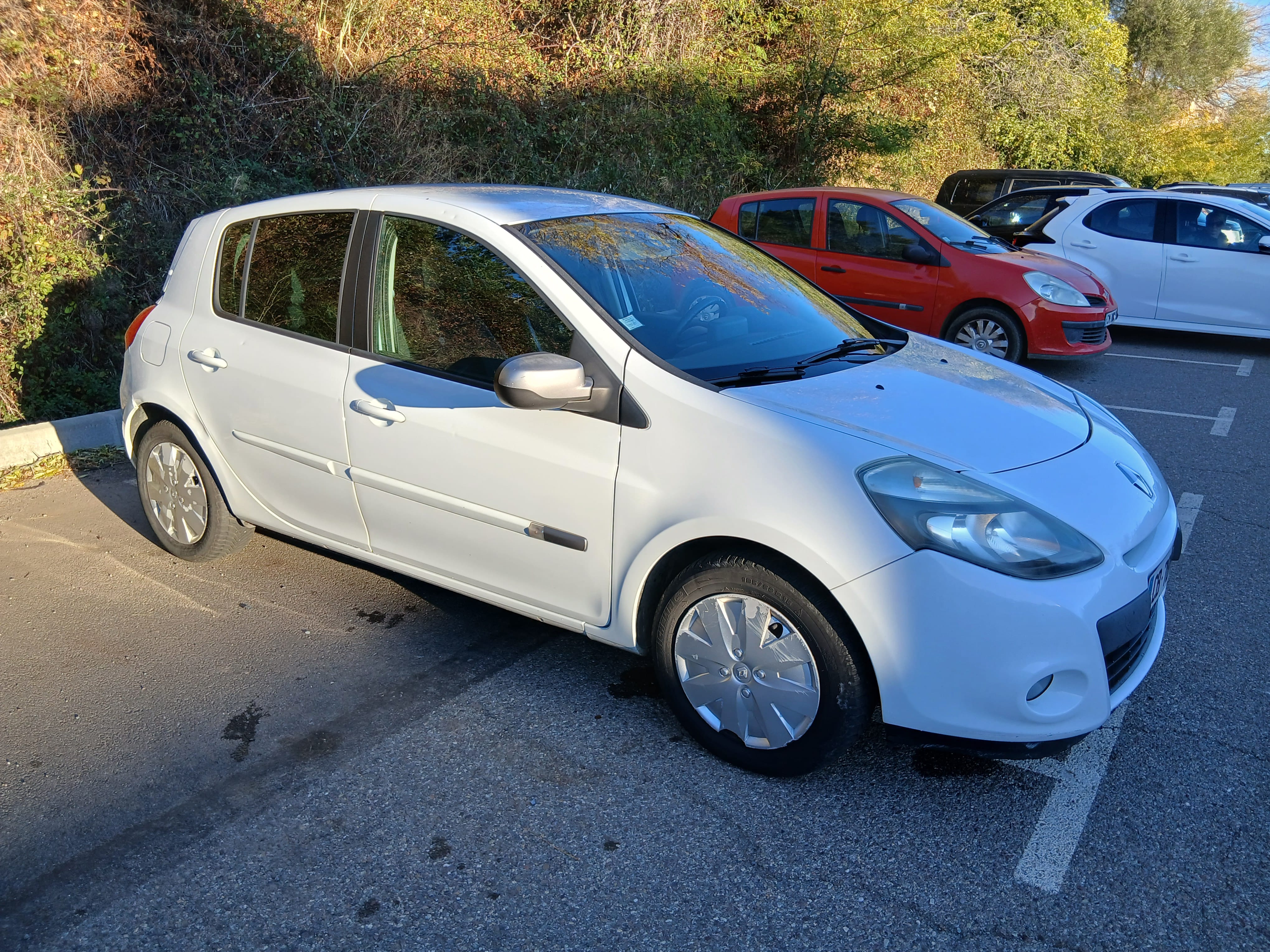 Renault Clio 1.5 dci 90cv avec Siège bébé