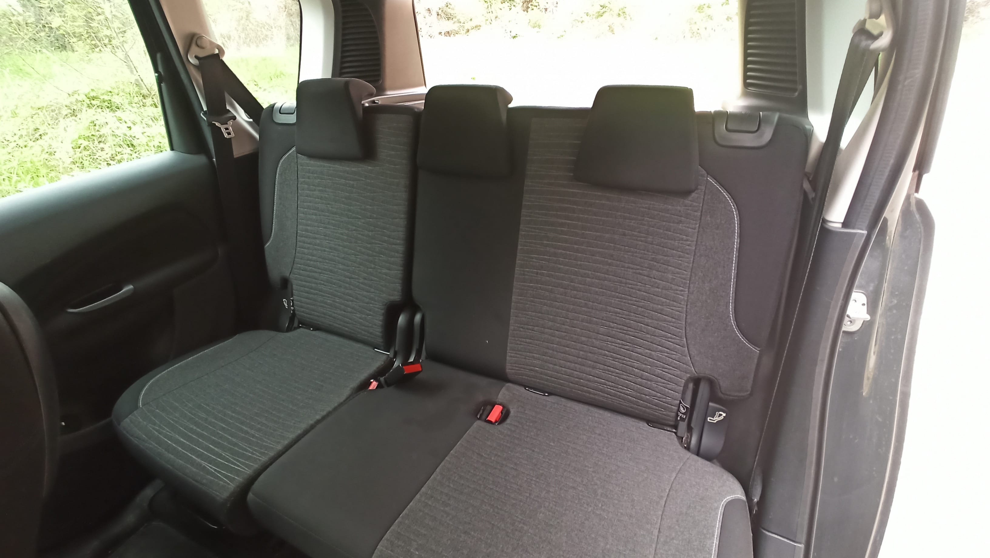 Citroen C3 Picasso with Baby seat