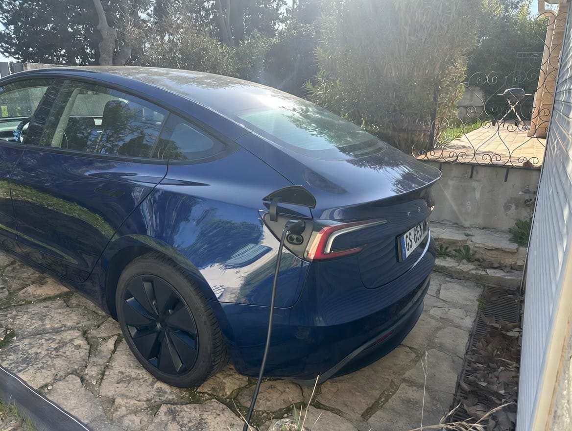 Tesla Model 3 Standard Range avec Caméra de recul