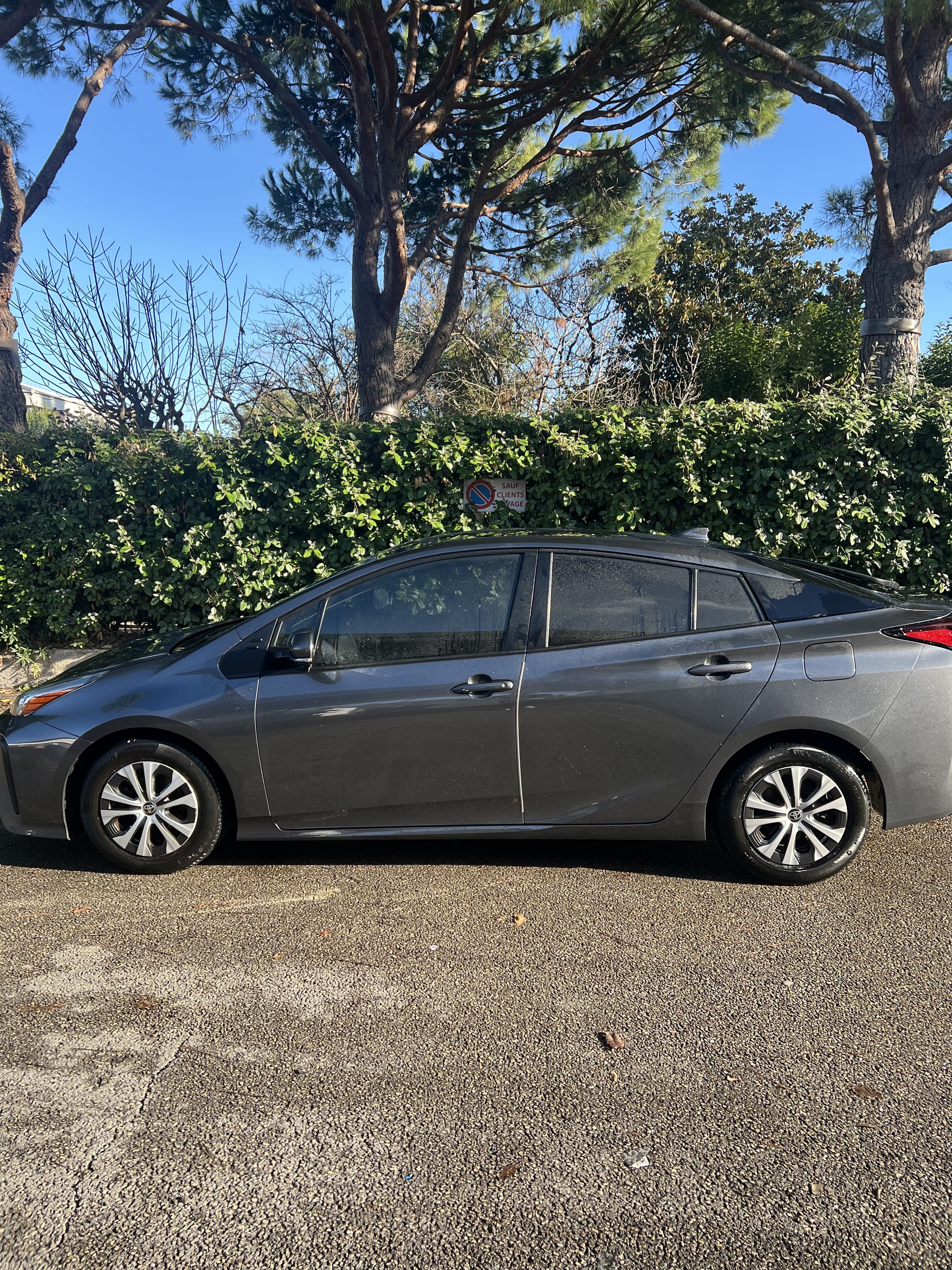 Toyota Prius Hybride, 2021, Essence 95 / Électrique (hybride), automatique