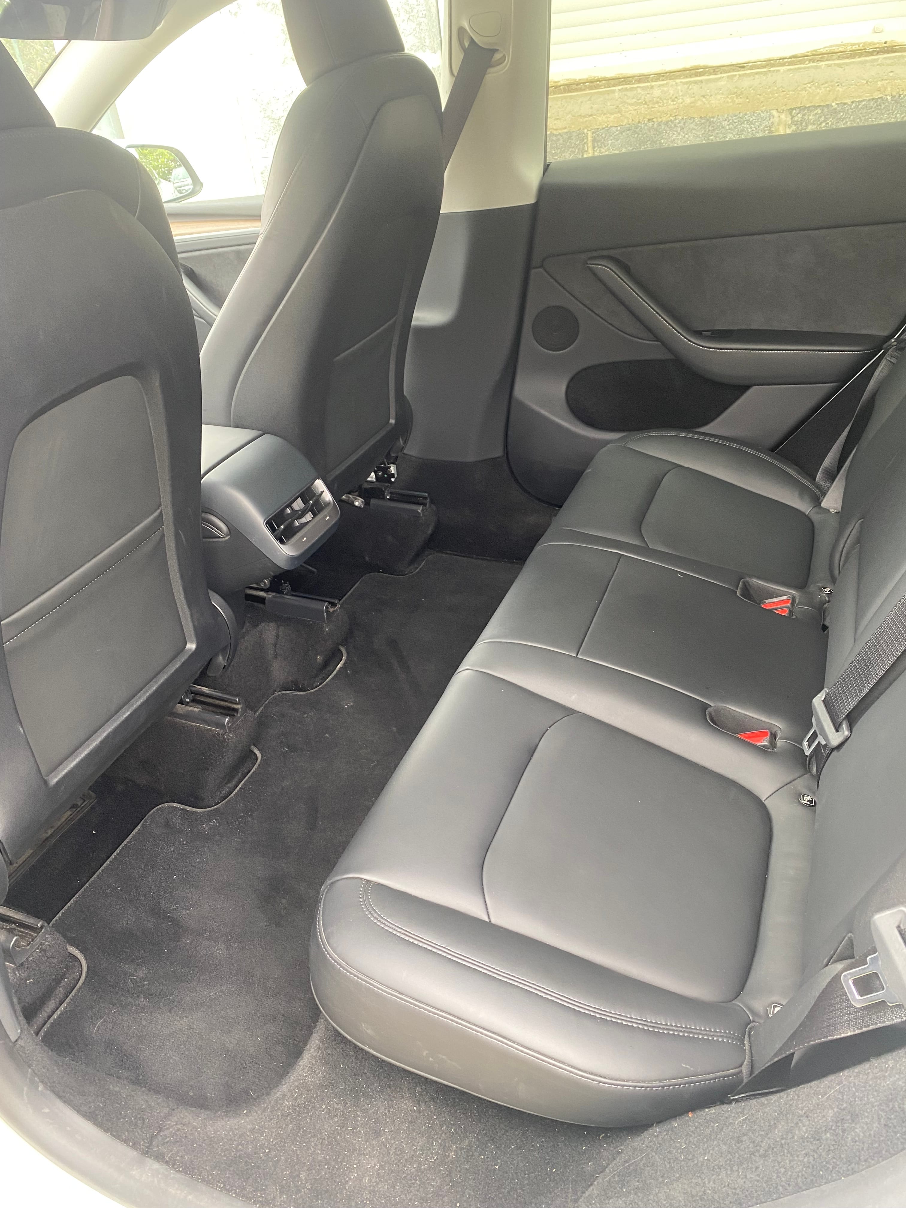 Tesla Model Y avec Régulateur de vitesse