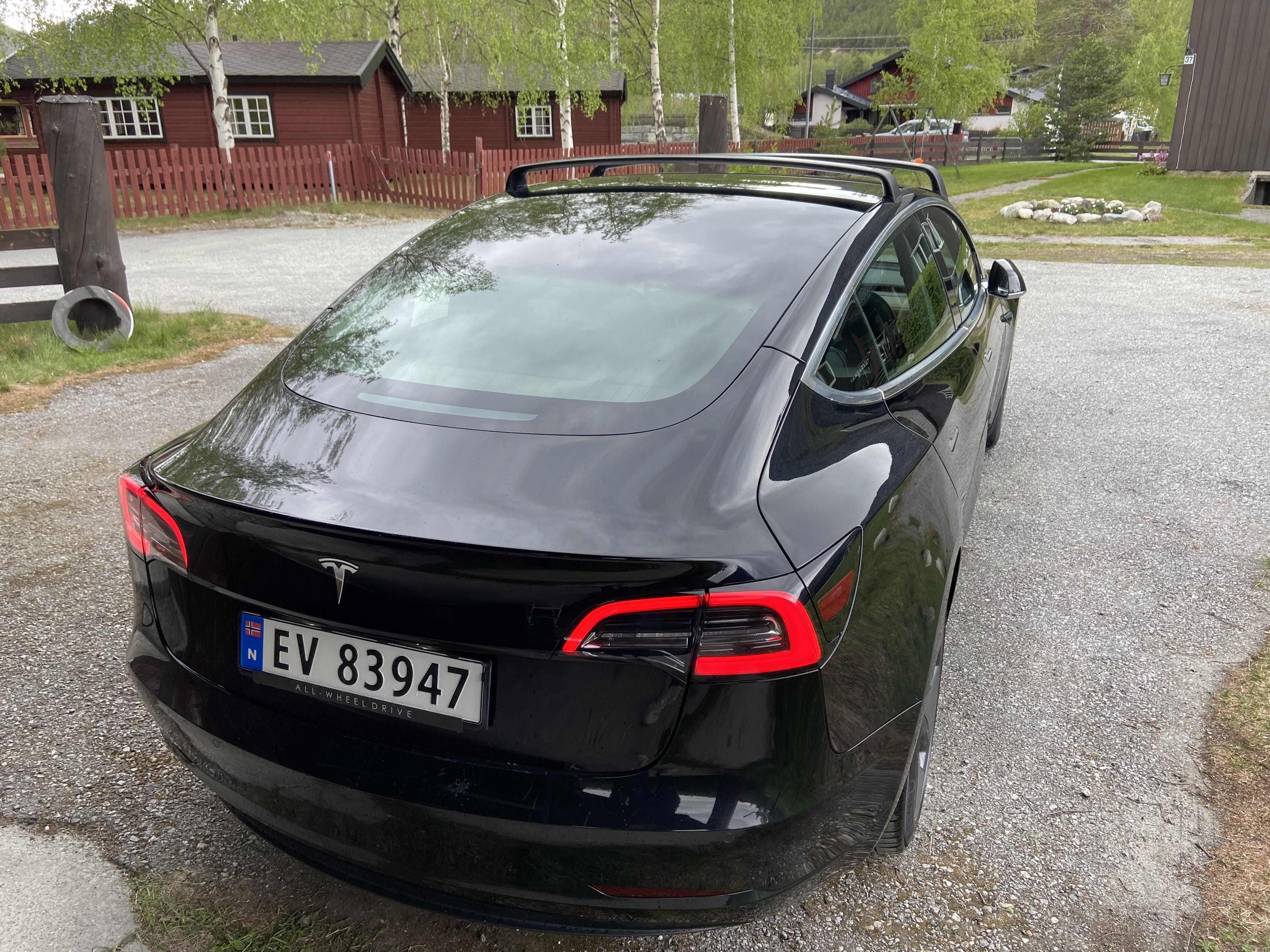 Tesla Model 3 SR+ med autopilot med GPS