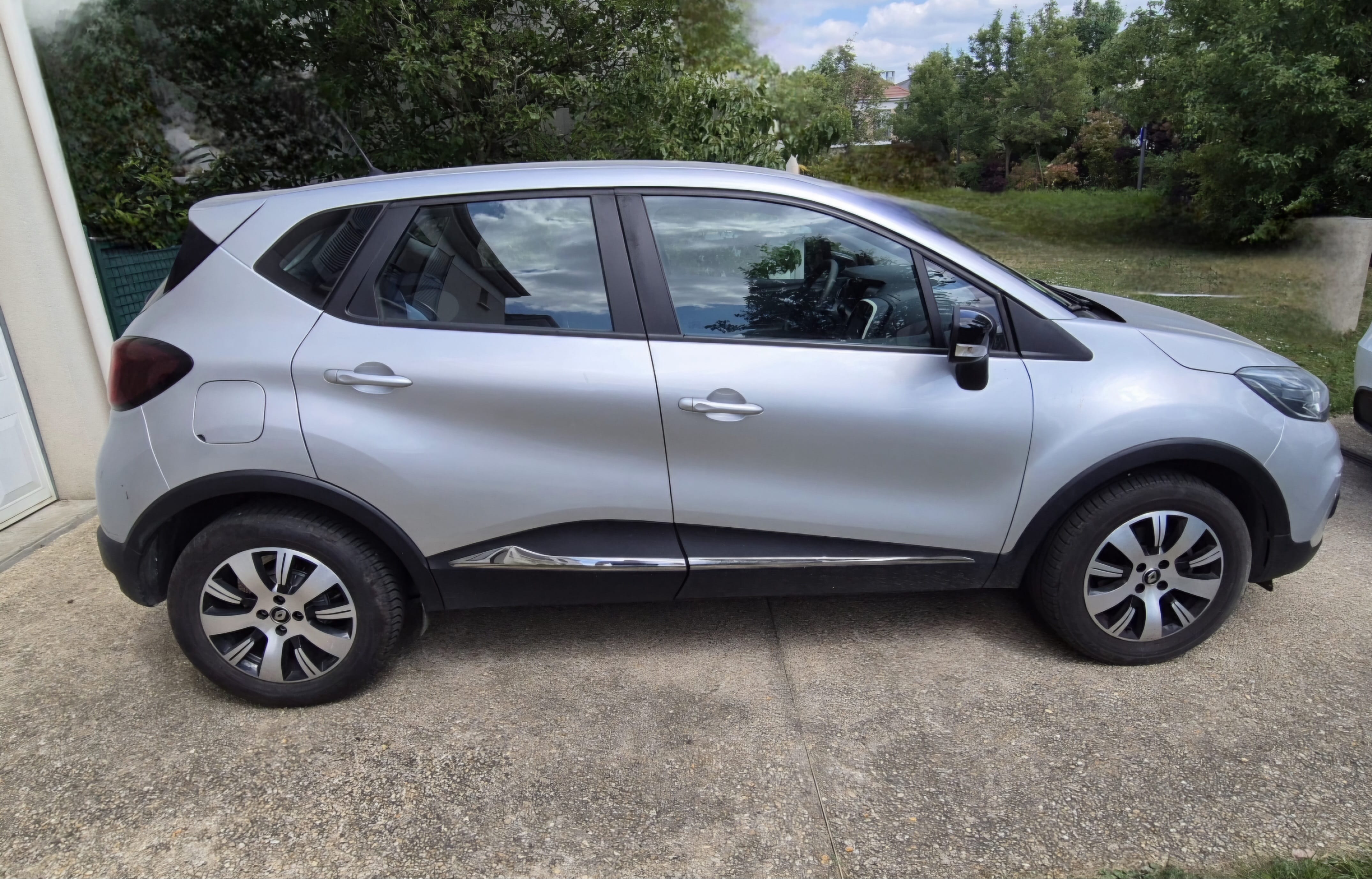Renault Captur 1.5 Dci Diesel (faible consommation) avec Climatisation