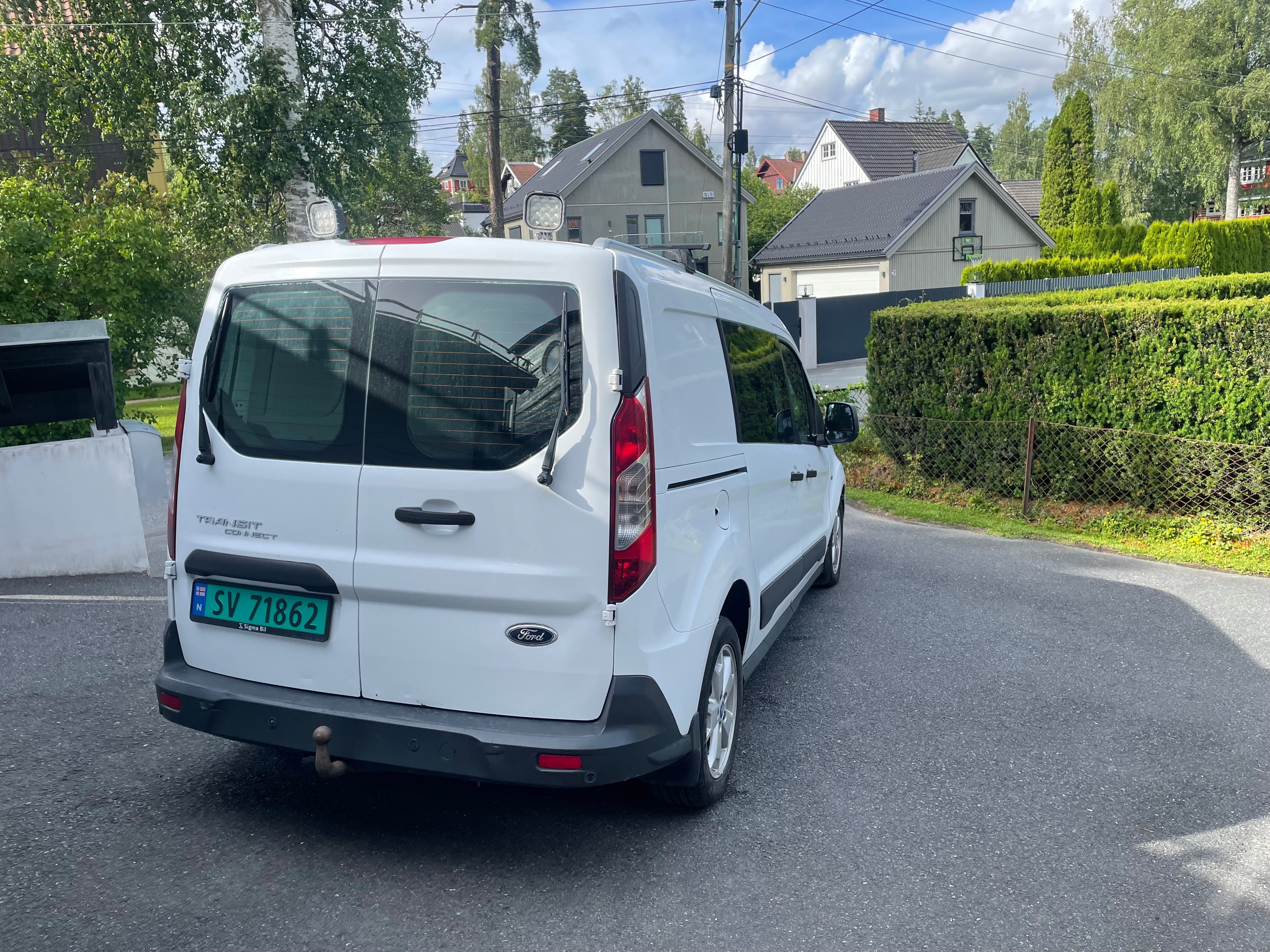 Ford Transit Connect con Control de velocidad