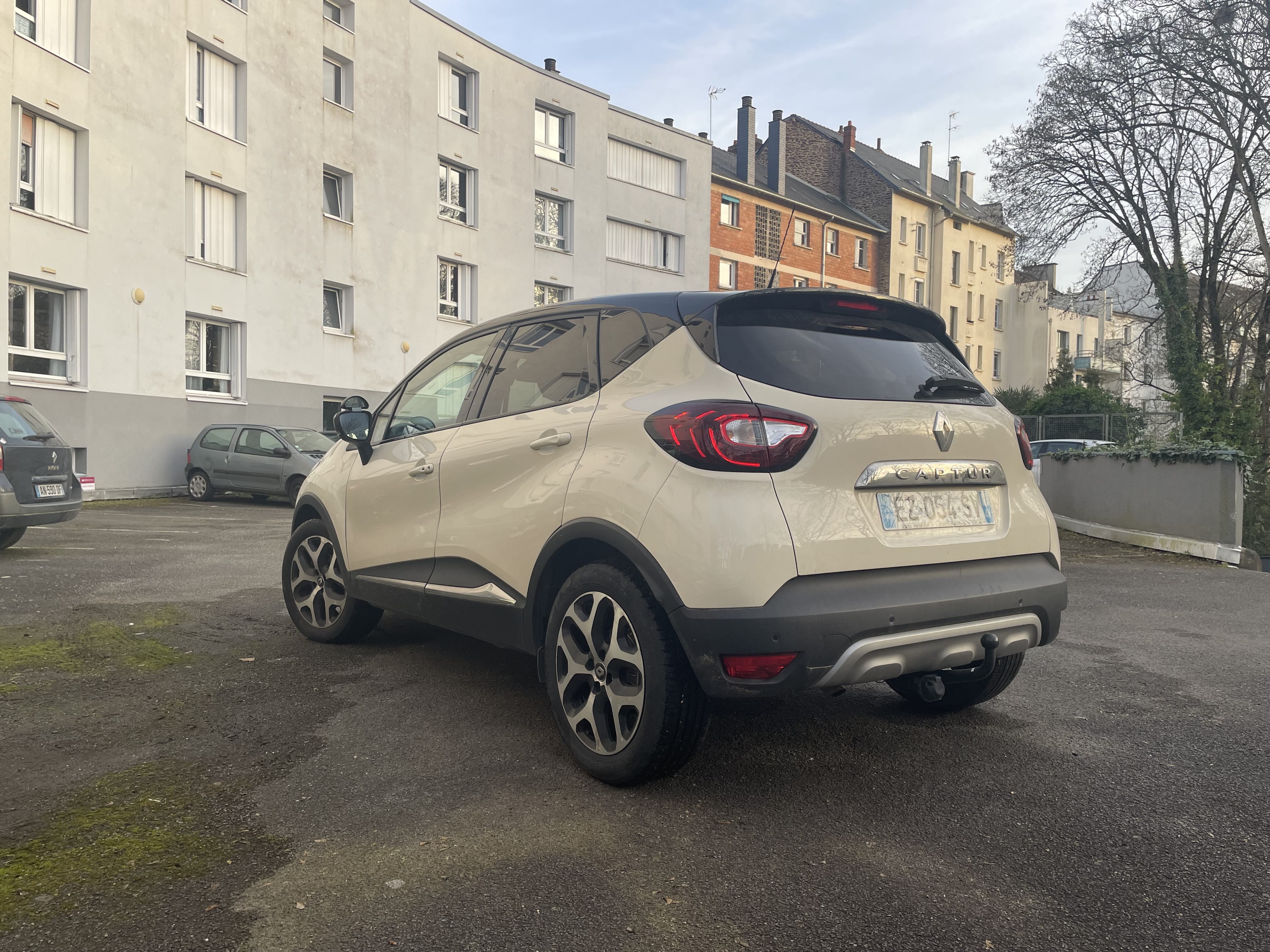 Renault Captur with GPS