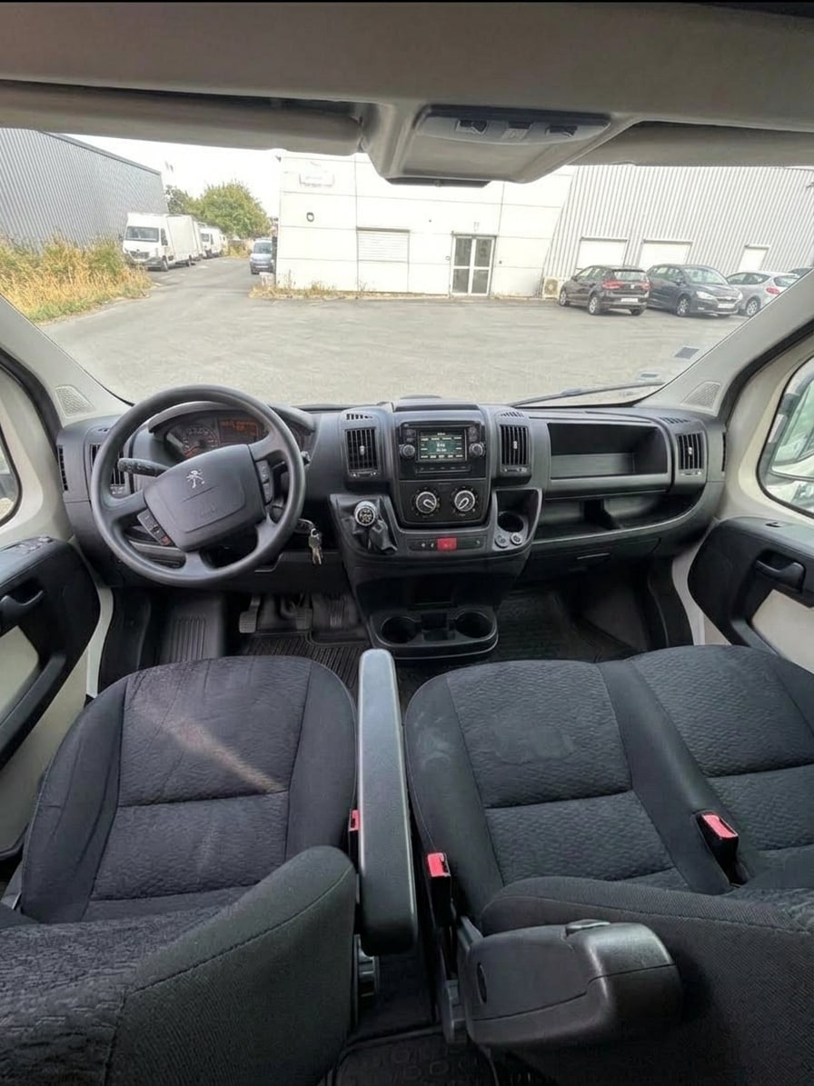 Peugeot Boxer avec Audio Bluetooth