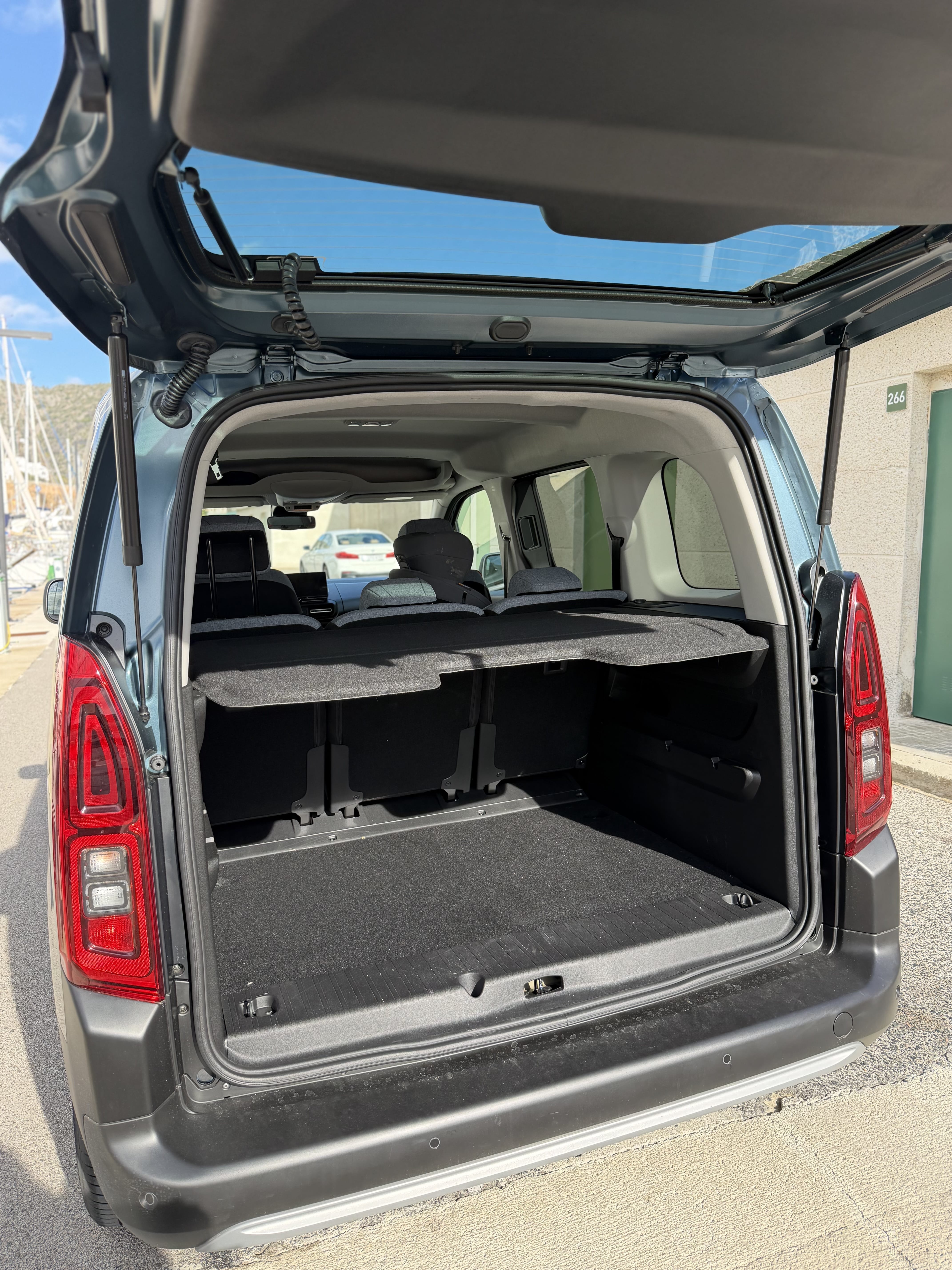 Citroen Berlingo with Bluetooth audio